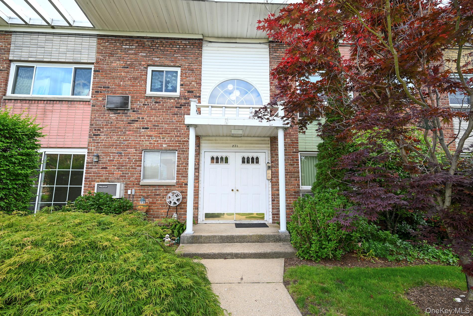 271 N Newbridge Road 2c Property Photo 1