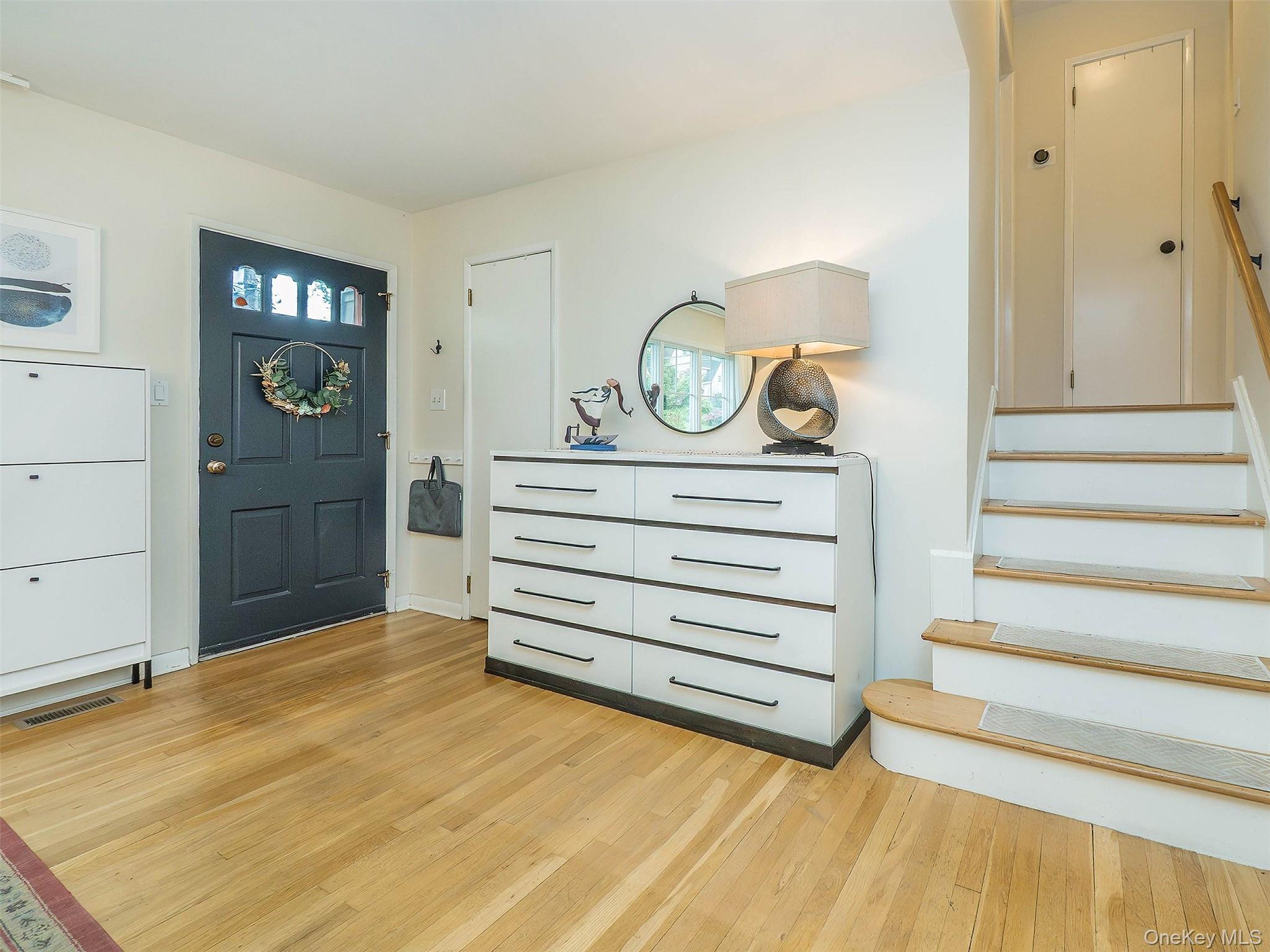 7 Cedar Lane Property Photo 3