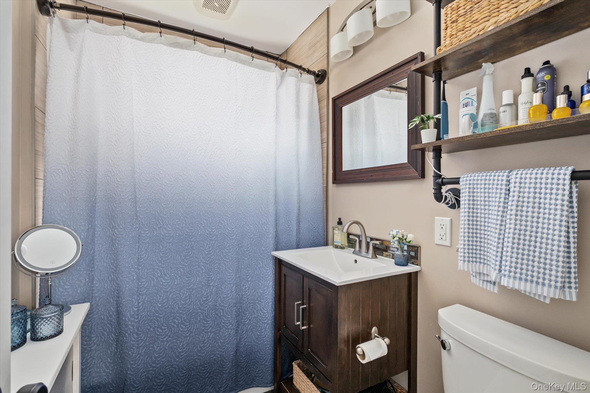 36 Iroquois Place Property Photo 9