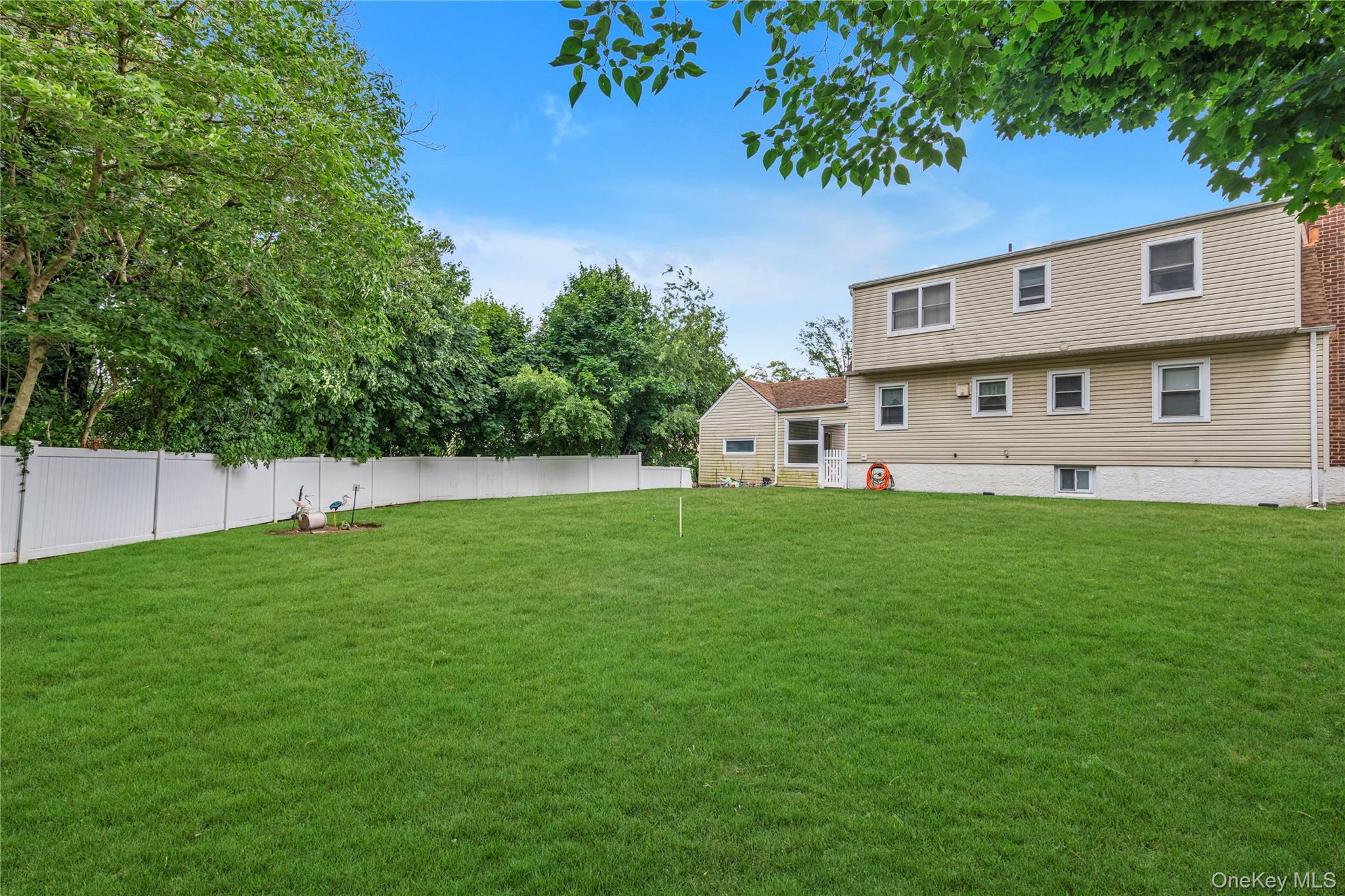 55 Fir Street Property Photo 15