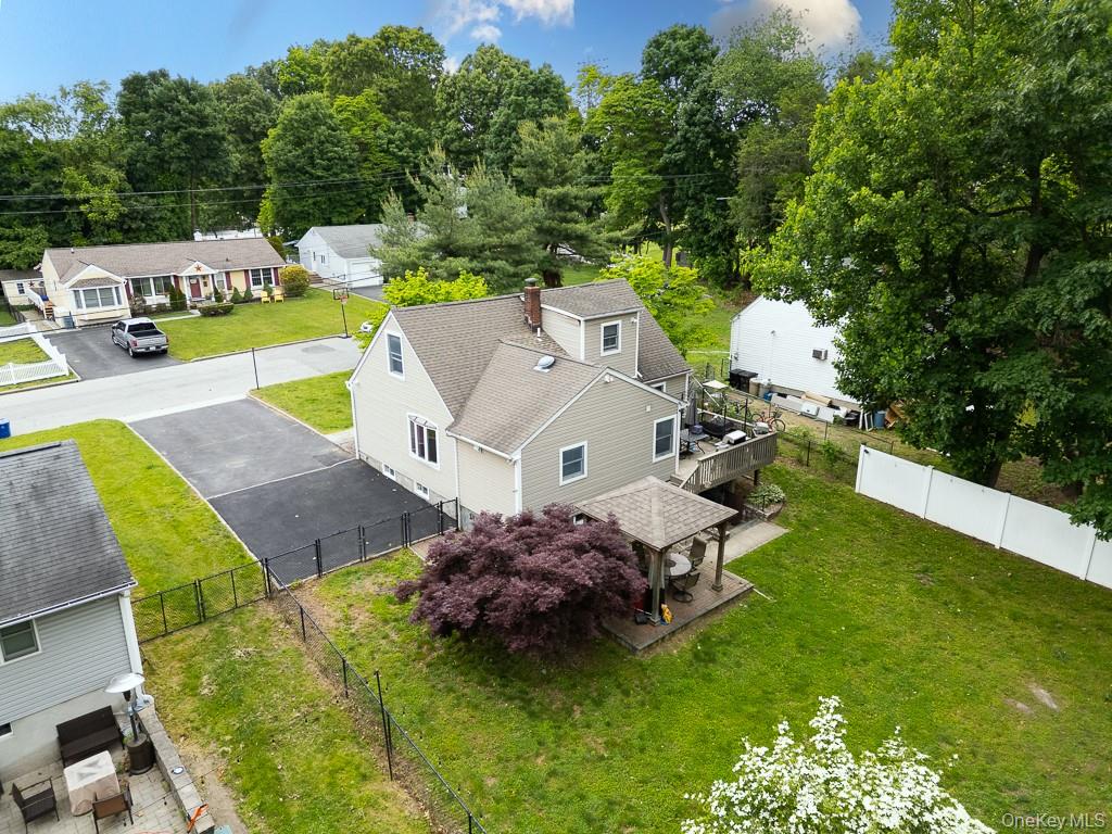 22 Oakbrook Road Property Photo 1