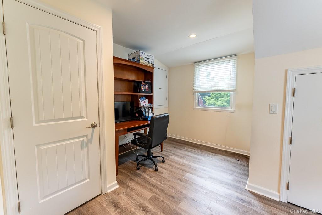 22 Oakbrook Road Property Photo 25