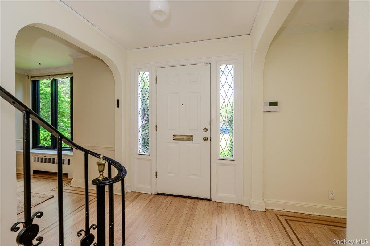 8 Parkside Drive Property Photo 4