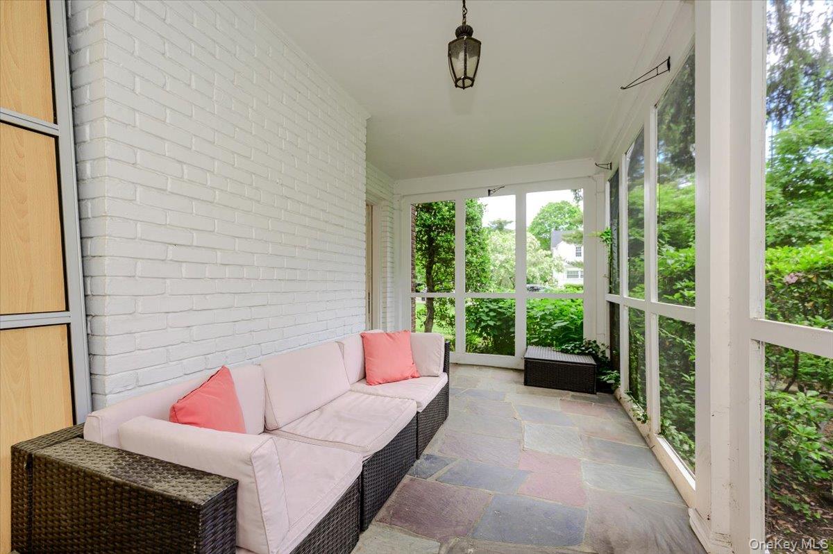8 Parkside Drive Property Photo 8