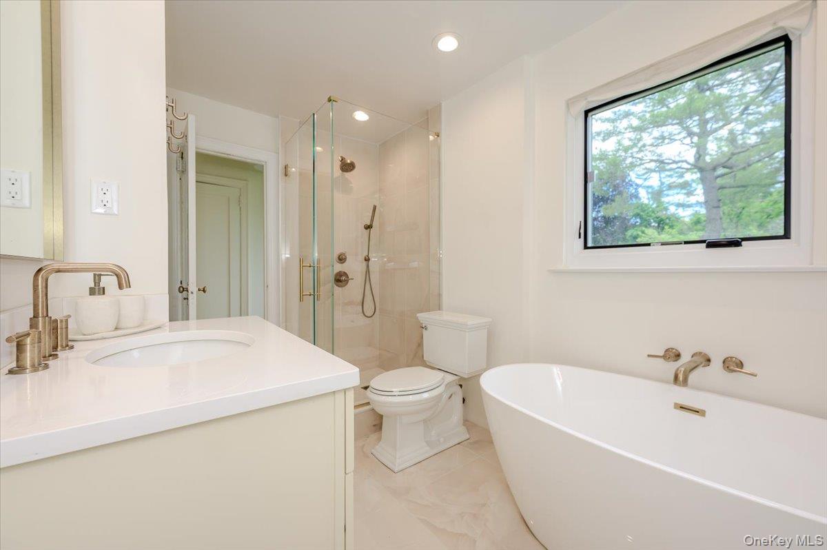 8 Parkside Drive Property Photo 15