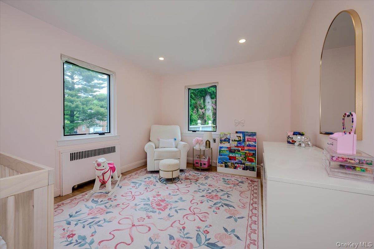 8 Parkside Drive Property Photo 19