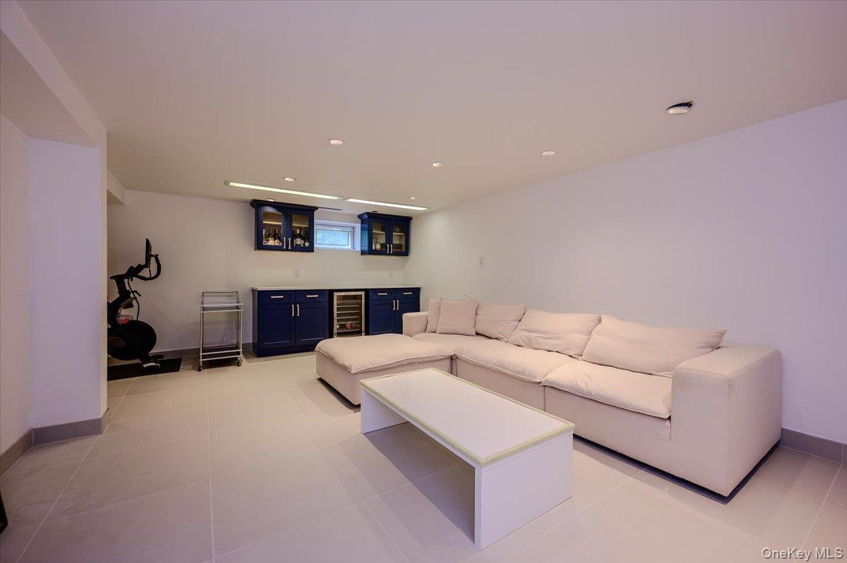 8 Parkside Drive Property Photo 25
