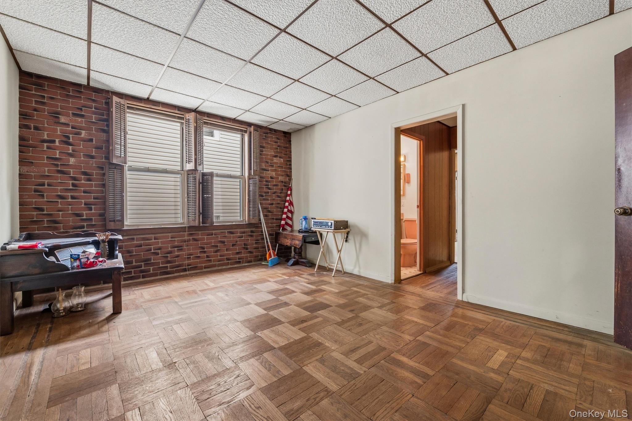 2952 Miles Avenue Property Photo 6