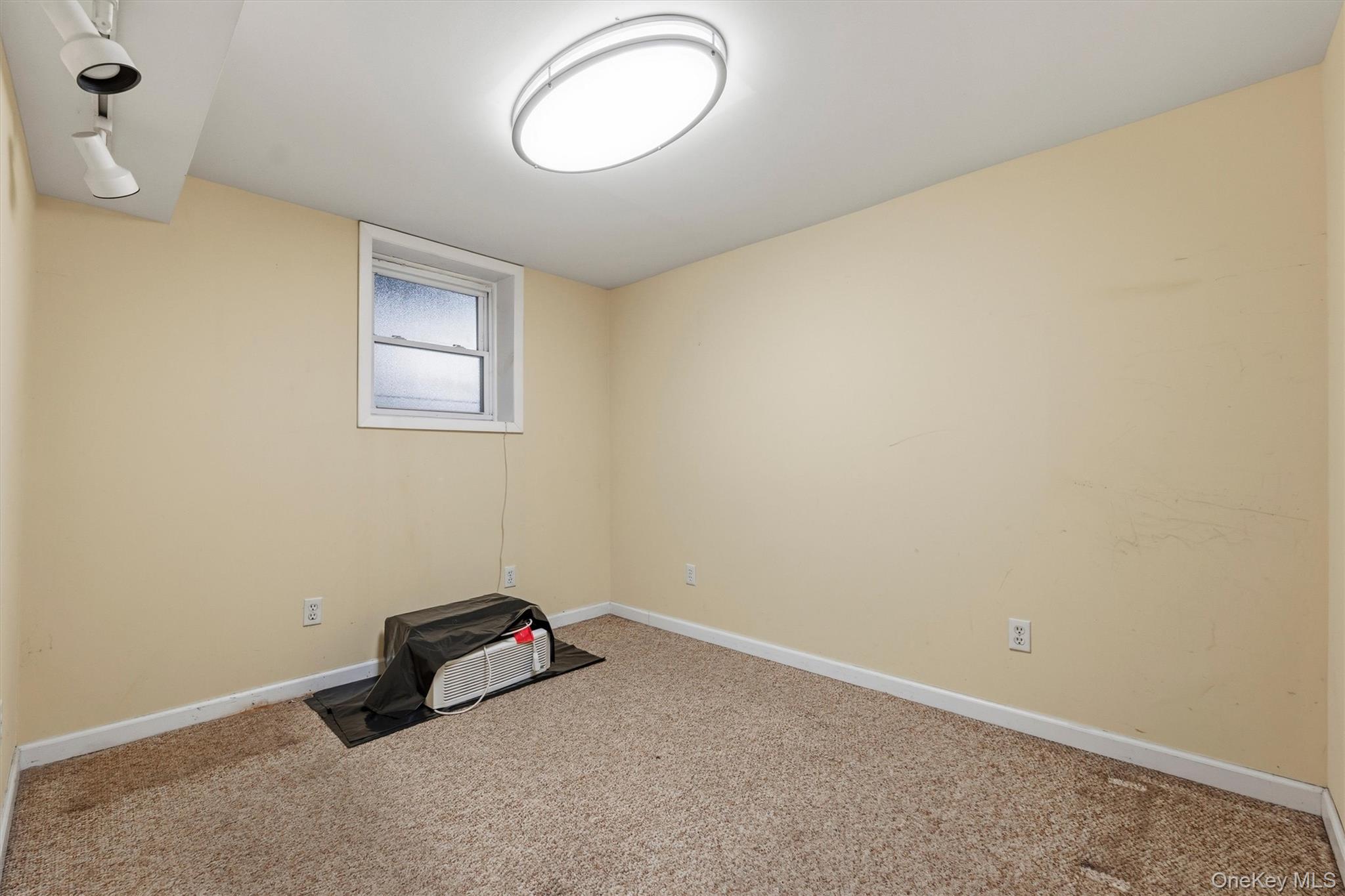 2952 Miles Avenue Property Photo 10