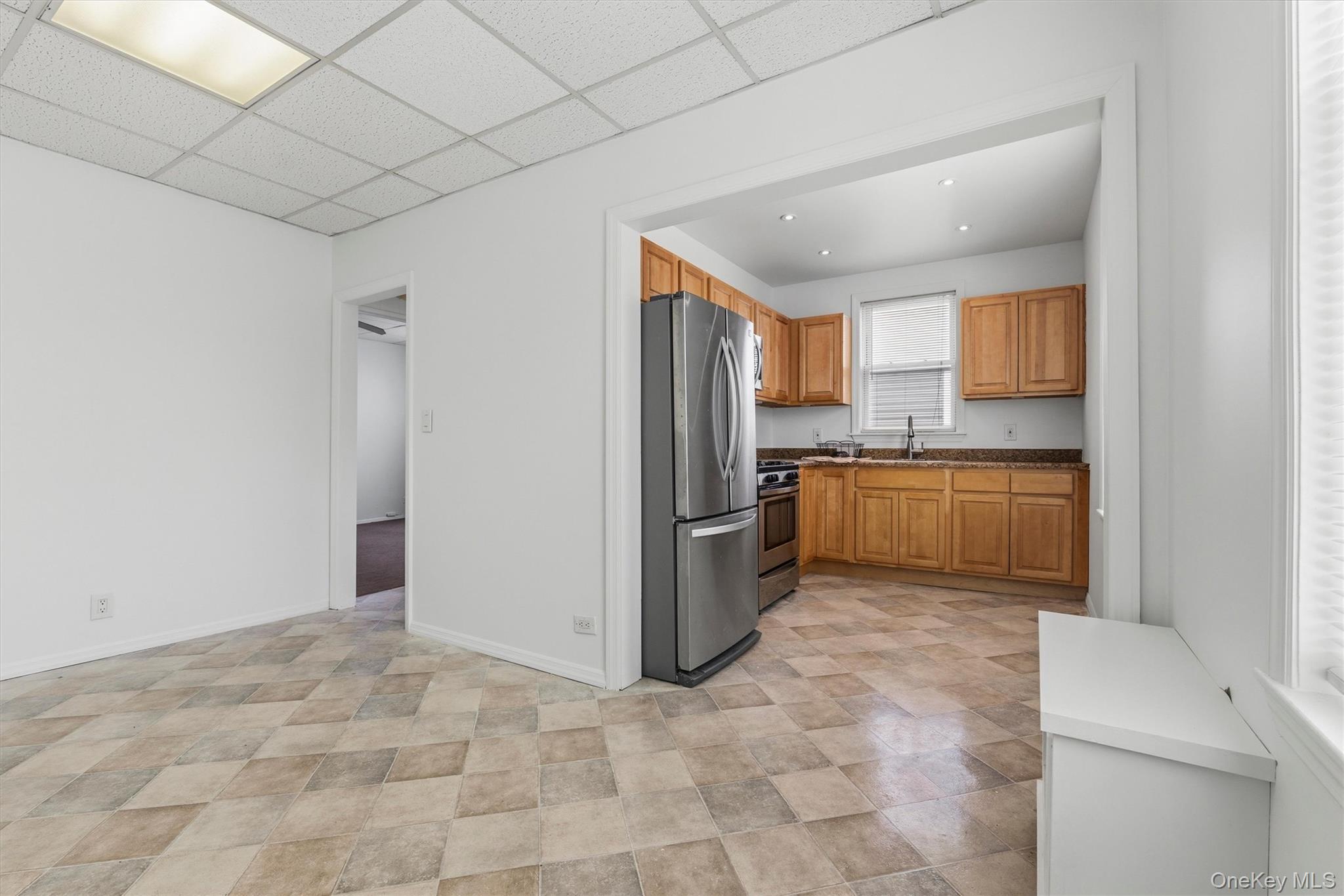 2952 Miles Avenue Property Photo 16