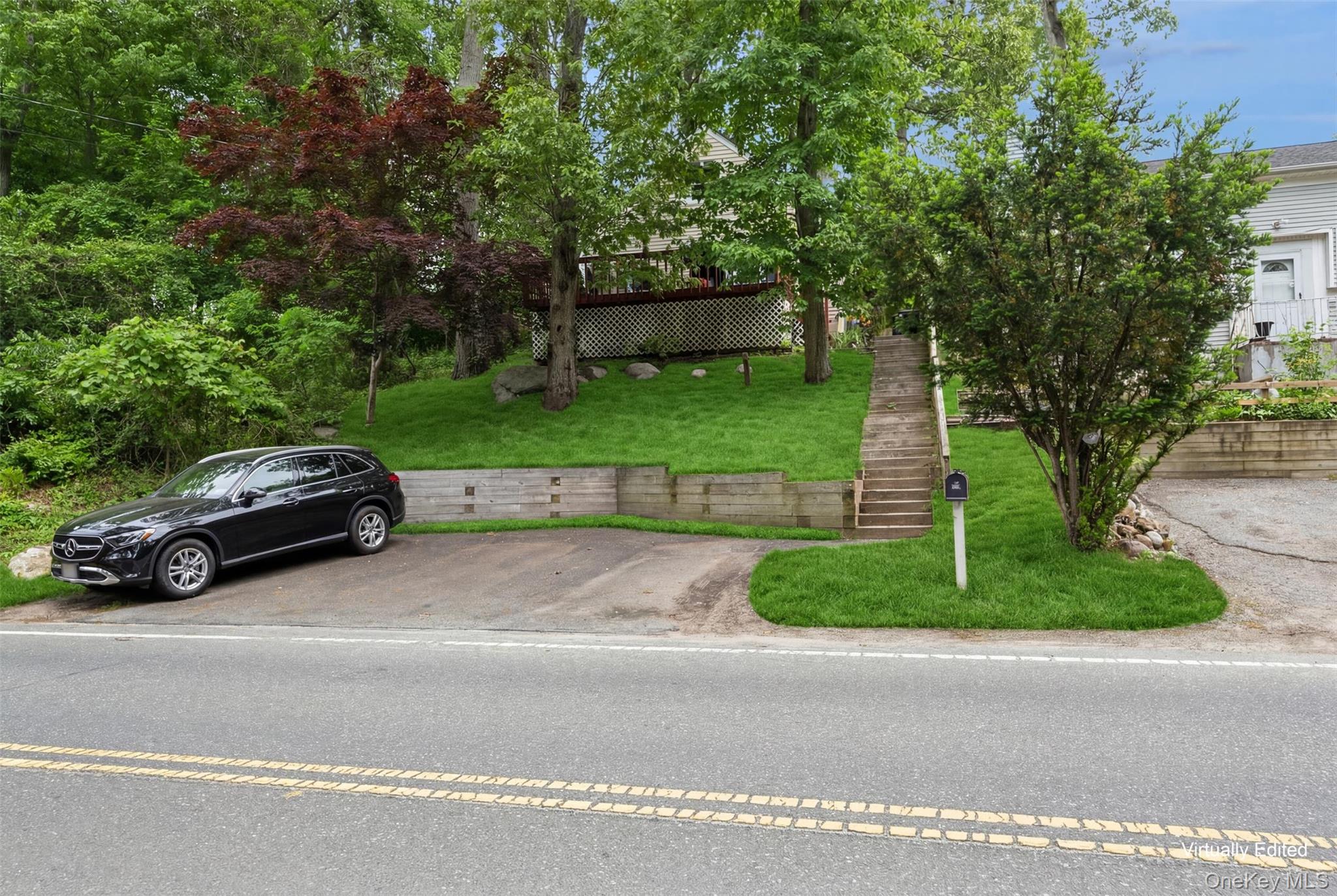 127 Hallock Landing Road Property Photo 1