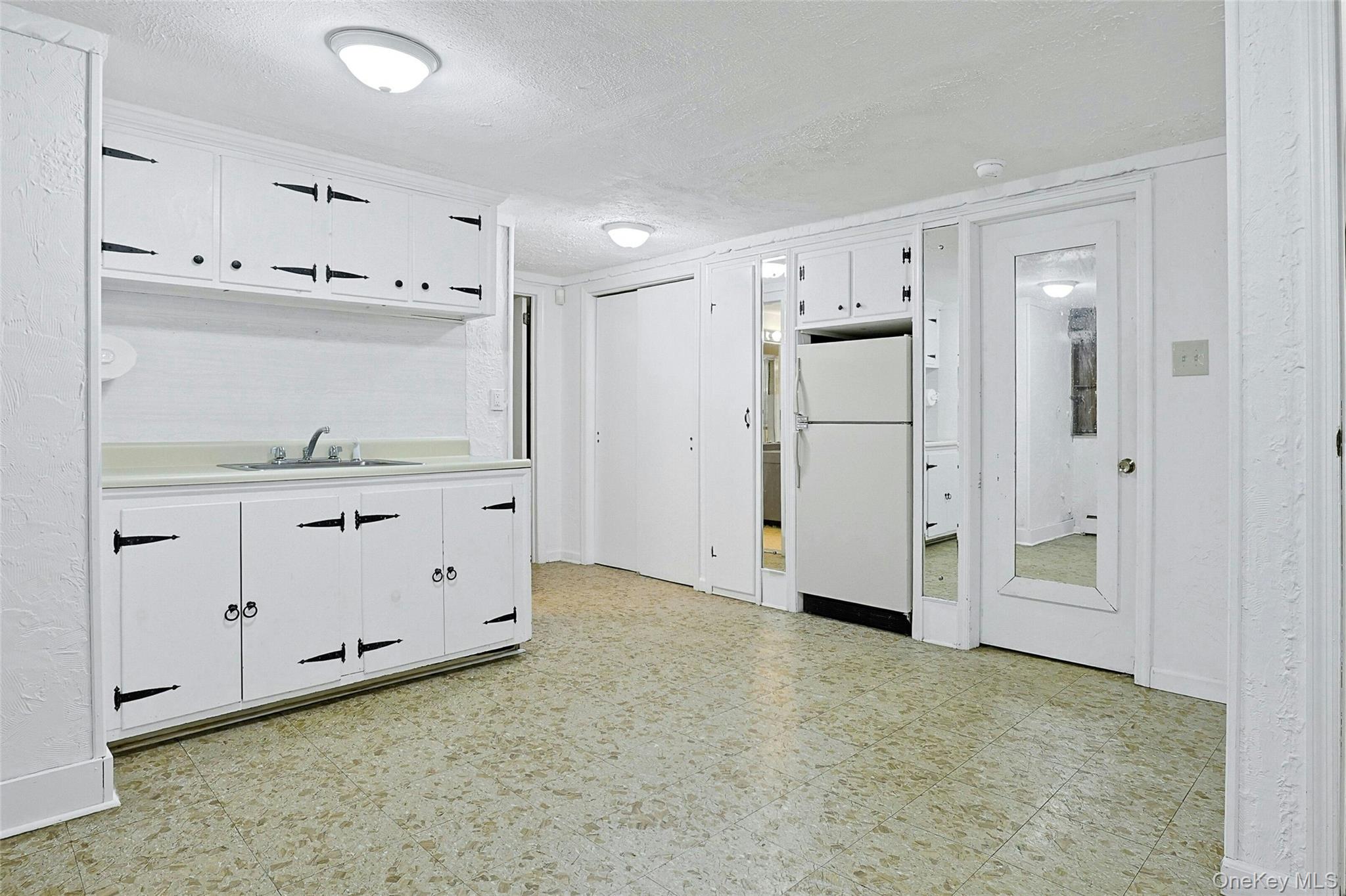 1 Cairngorm Road Property Photo 32