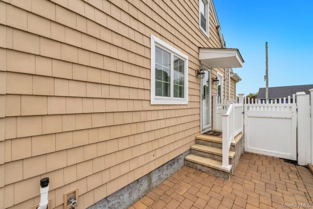 12 Avenue K Property Photo 4