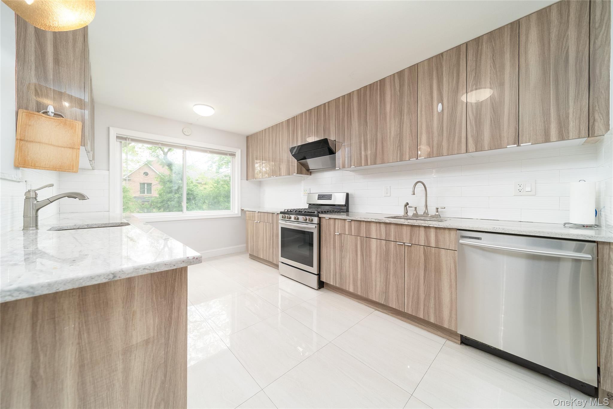 1 Horizon Road Property Photo 3