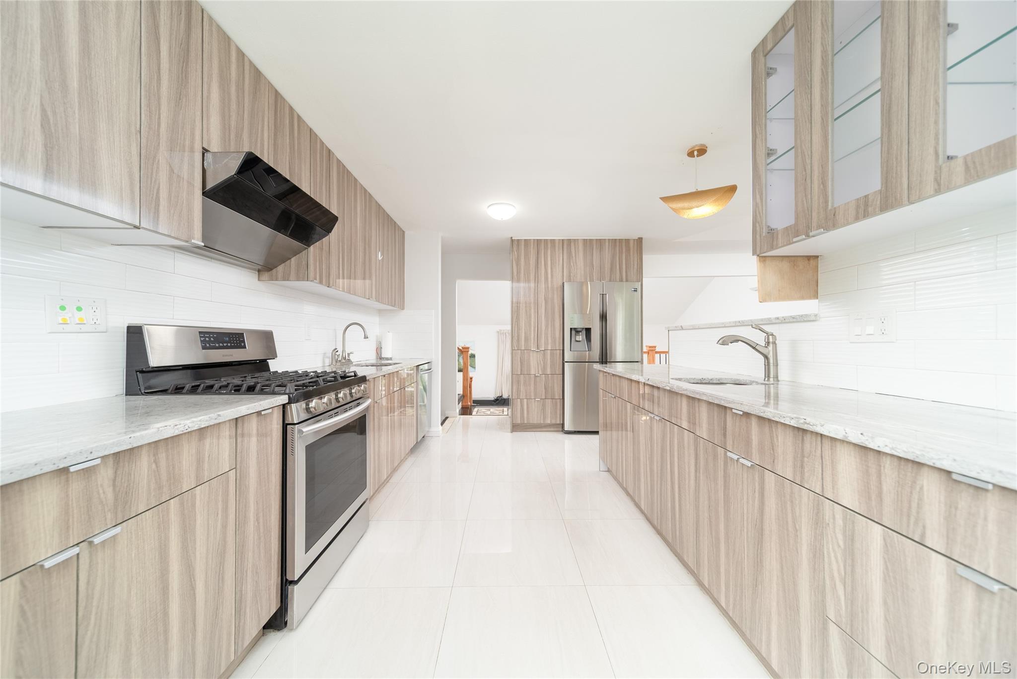 1 Horizon Road Property Photo 5