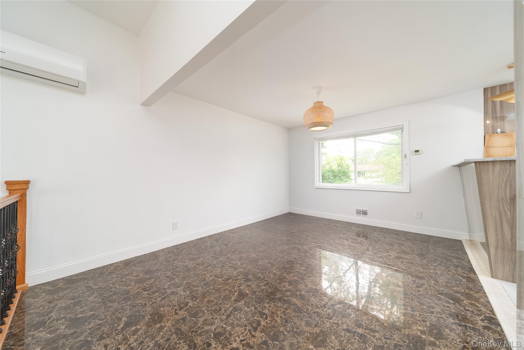 1 Horizon Road Property Photo 12