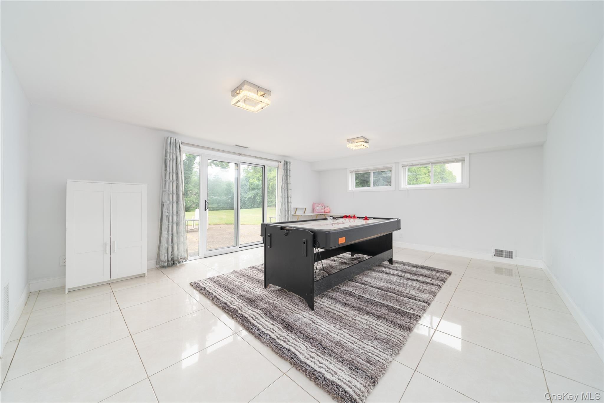 1 Horizon Road Property Photo 13