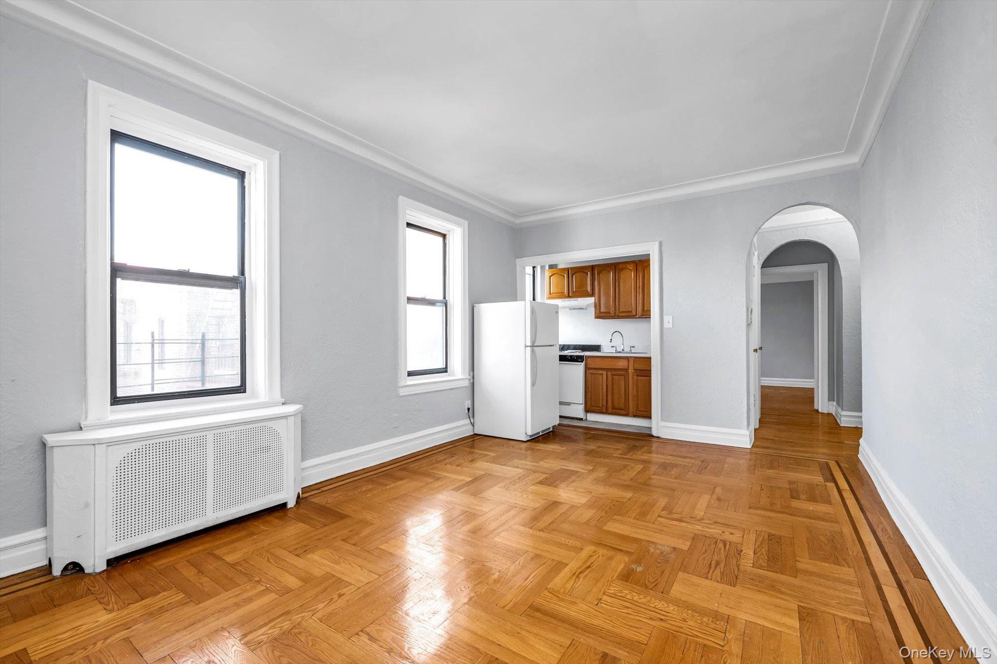 83-44 Lefferts Boulevard 6c Property Photo 2