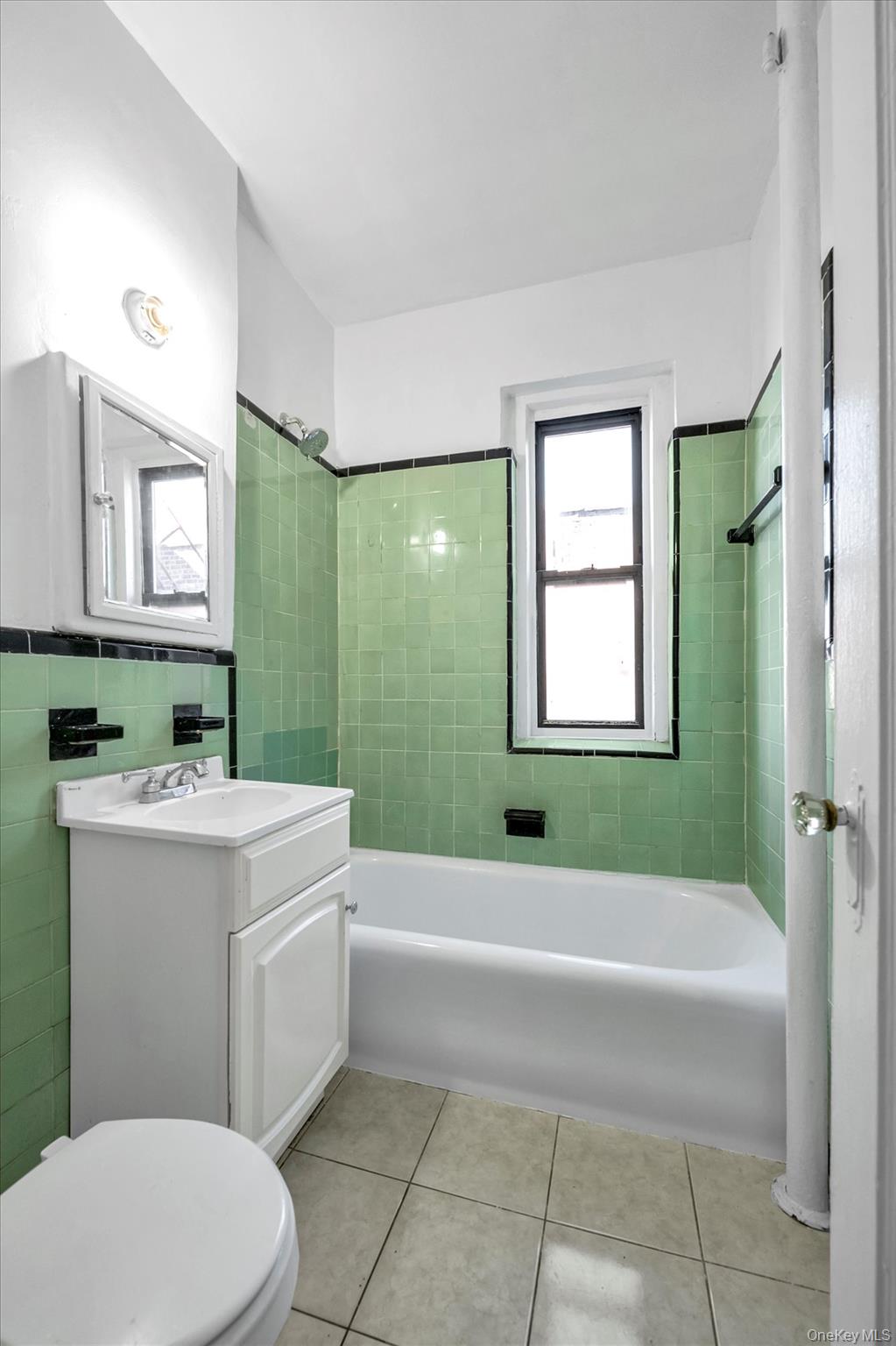 83-44 Lefferts Boulevard 6c Property Photo 14