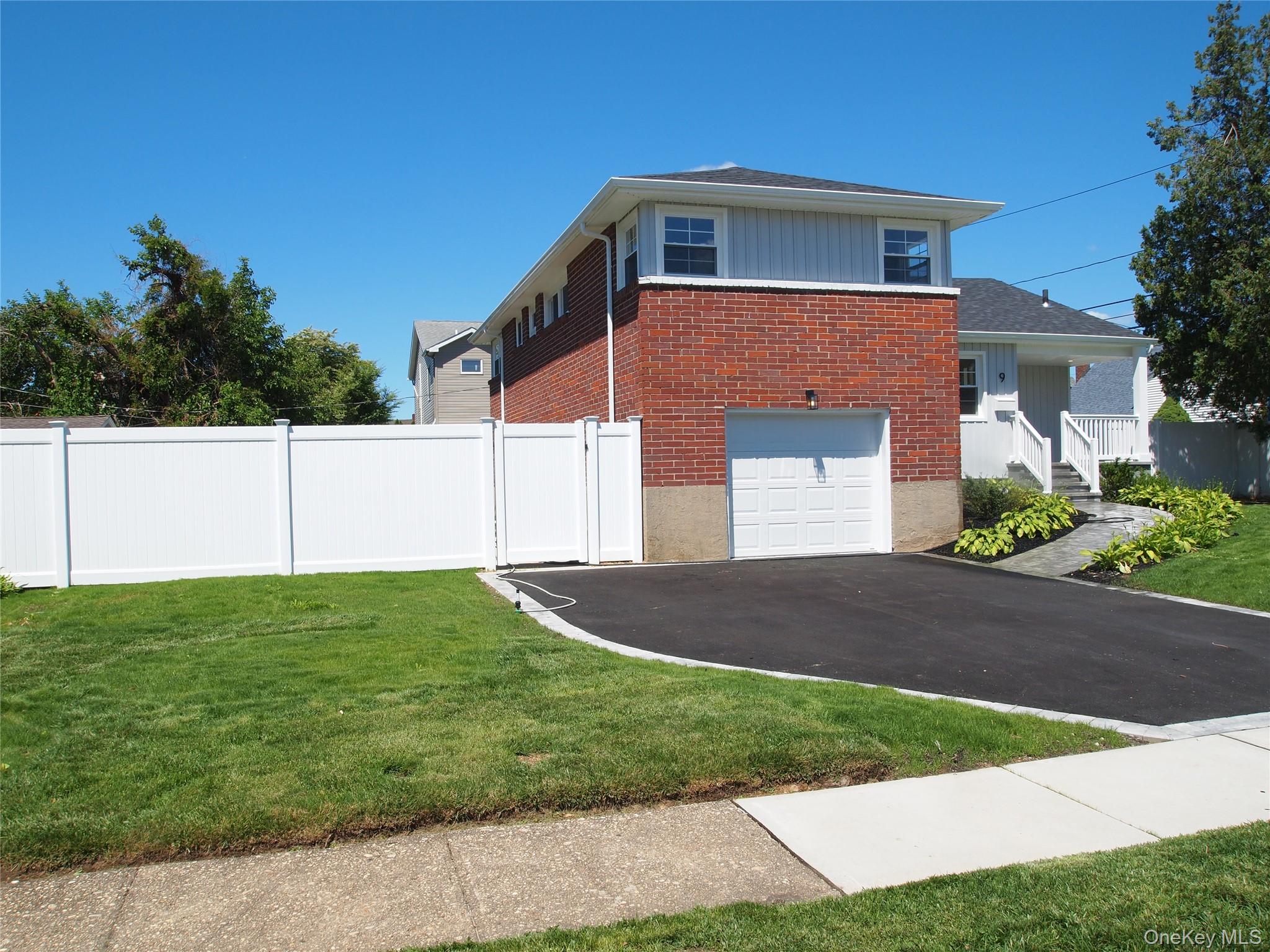 9 N Walnut Place Property Photo 3