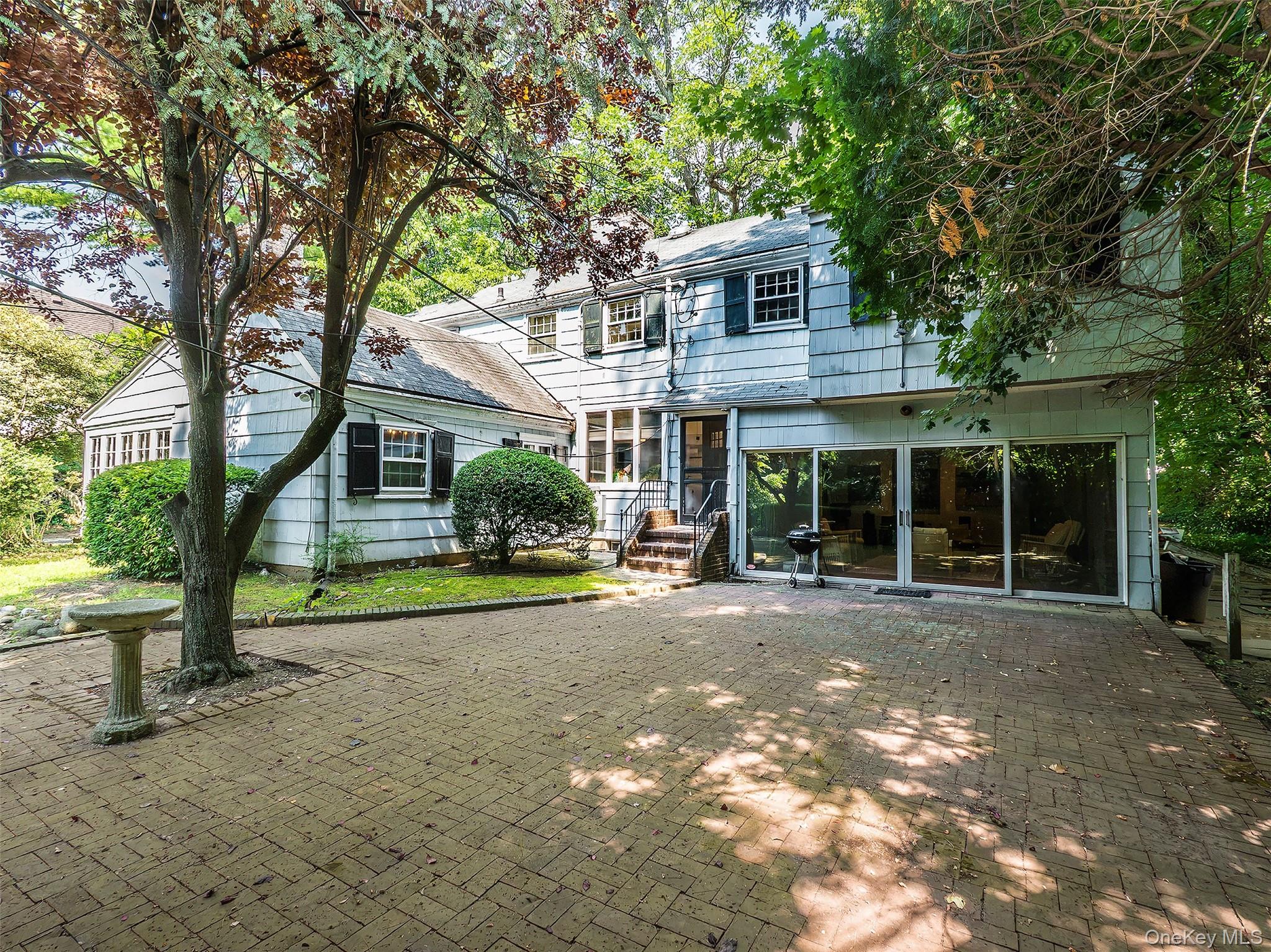 10 Amherst Road Property Photo 18