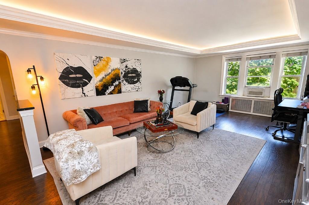 280 Bronxville Road 4o Property Photo 12