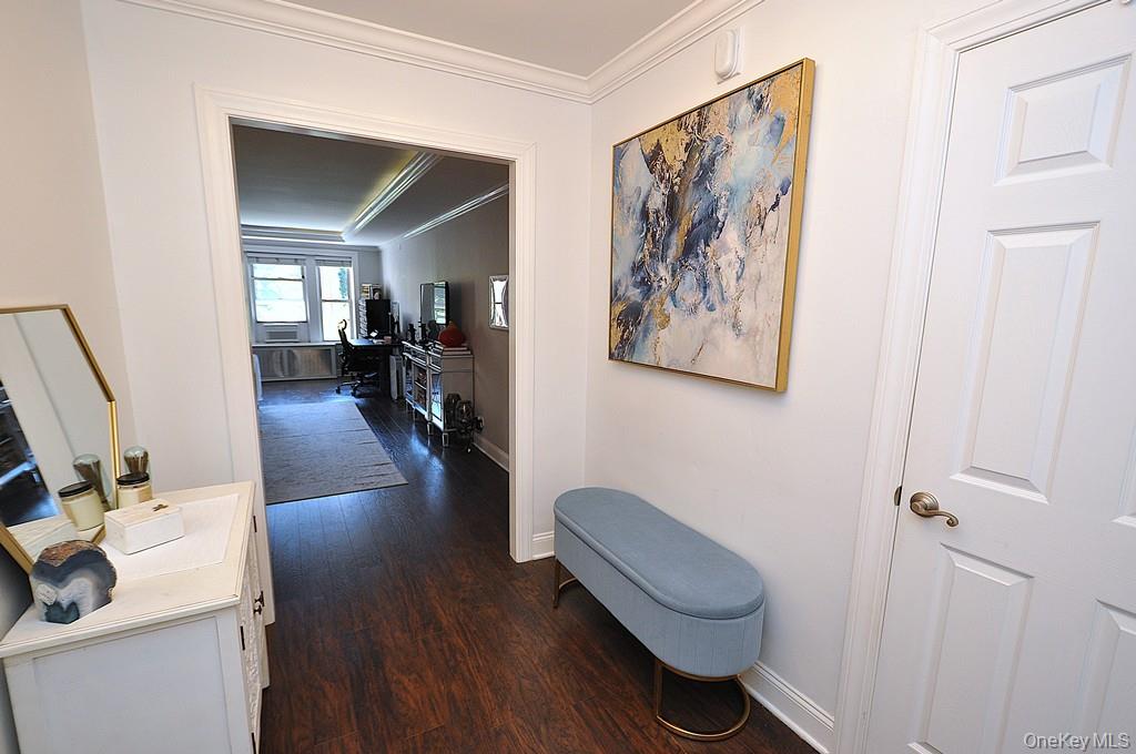 280 Bronxville Road 4o Property Photo 16