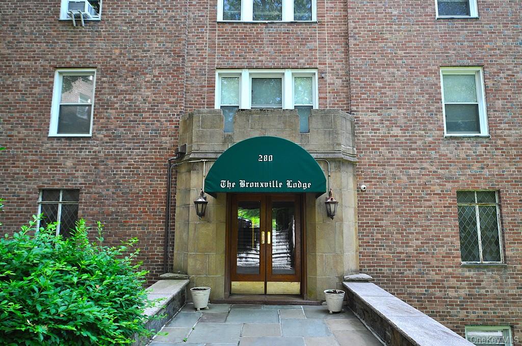 280 Bronxville Road 4o Property Photo 18