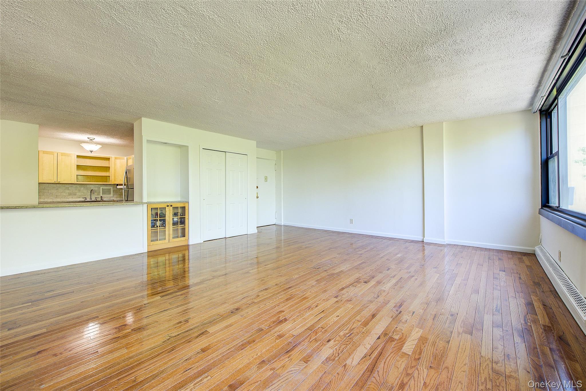 10-10 166th Street 5d Property Photo 7