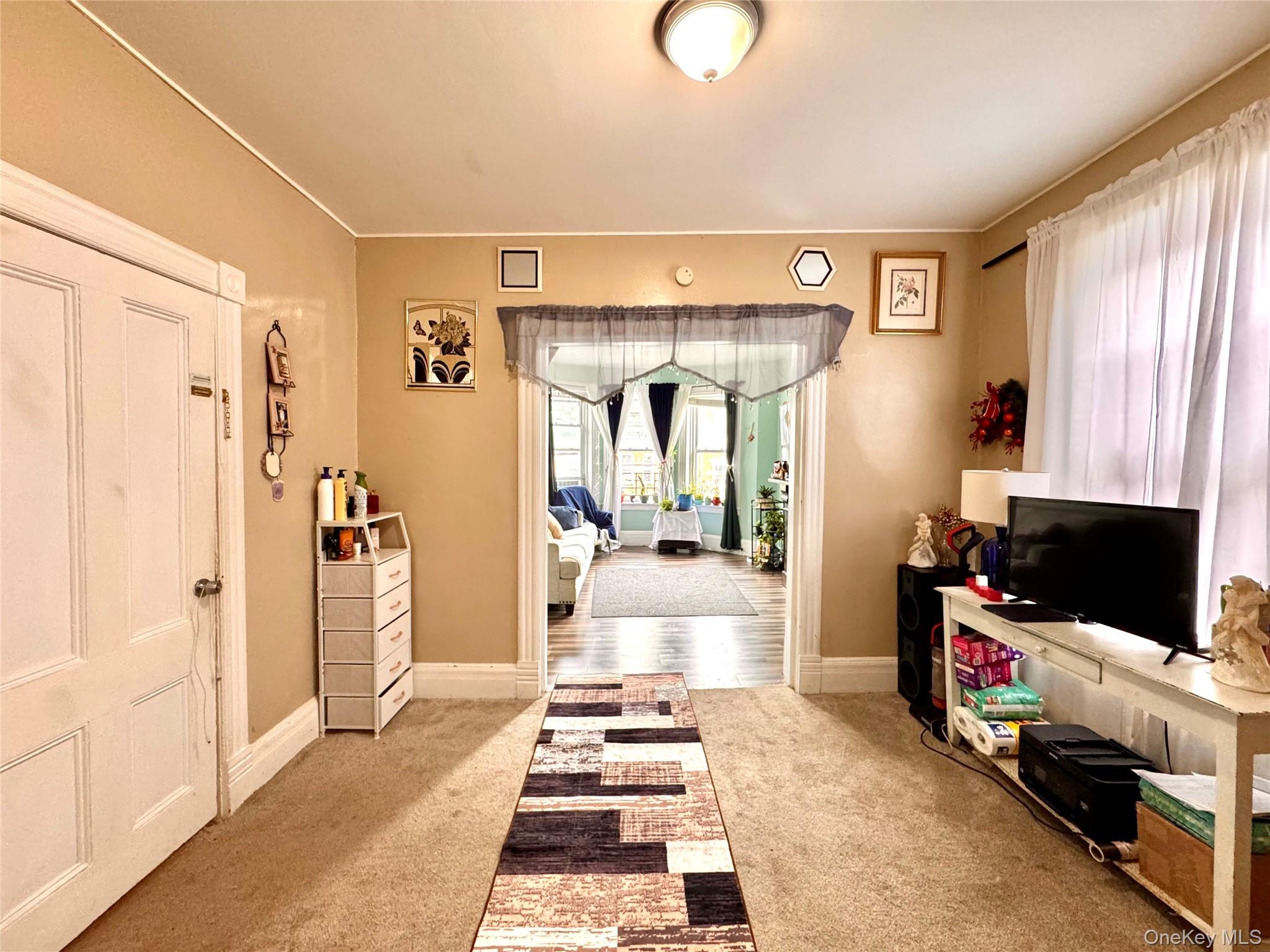 49 Benkard Avenue Property Photo 6
