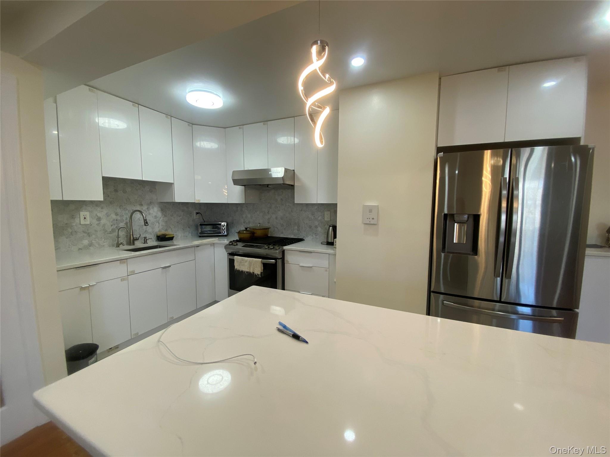 134-54 Maple Avenue 5k Property Photo 14