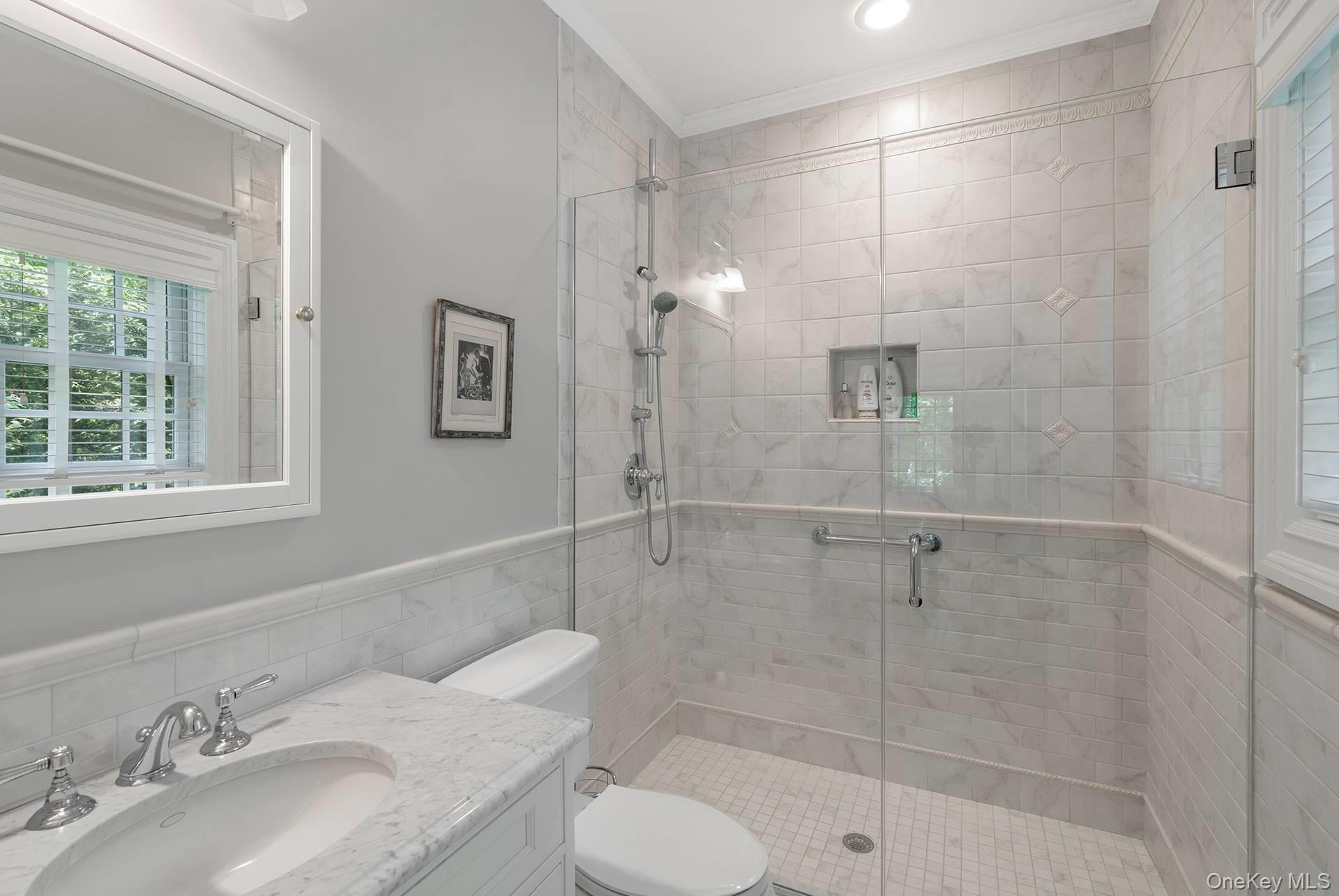 6 Woodruff Lane Property Photo 18