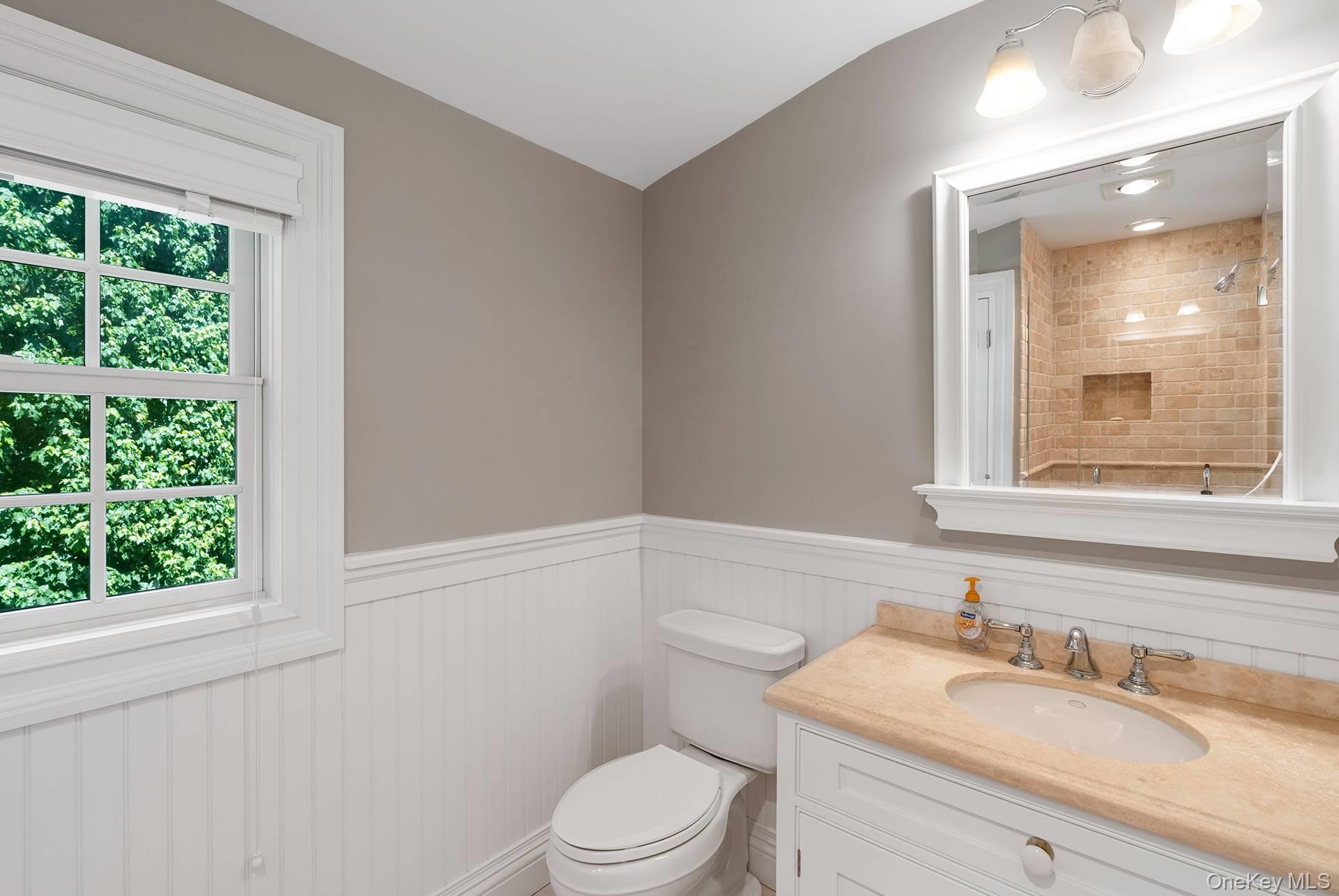 6 Woodruff Lane Property Photo 35