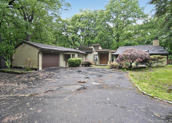200 Judson Avenue Property Photo 2