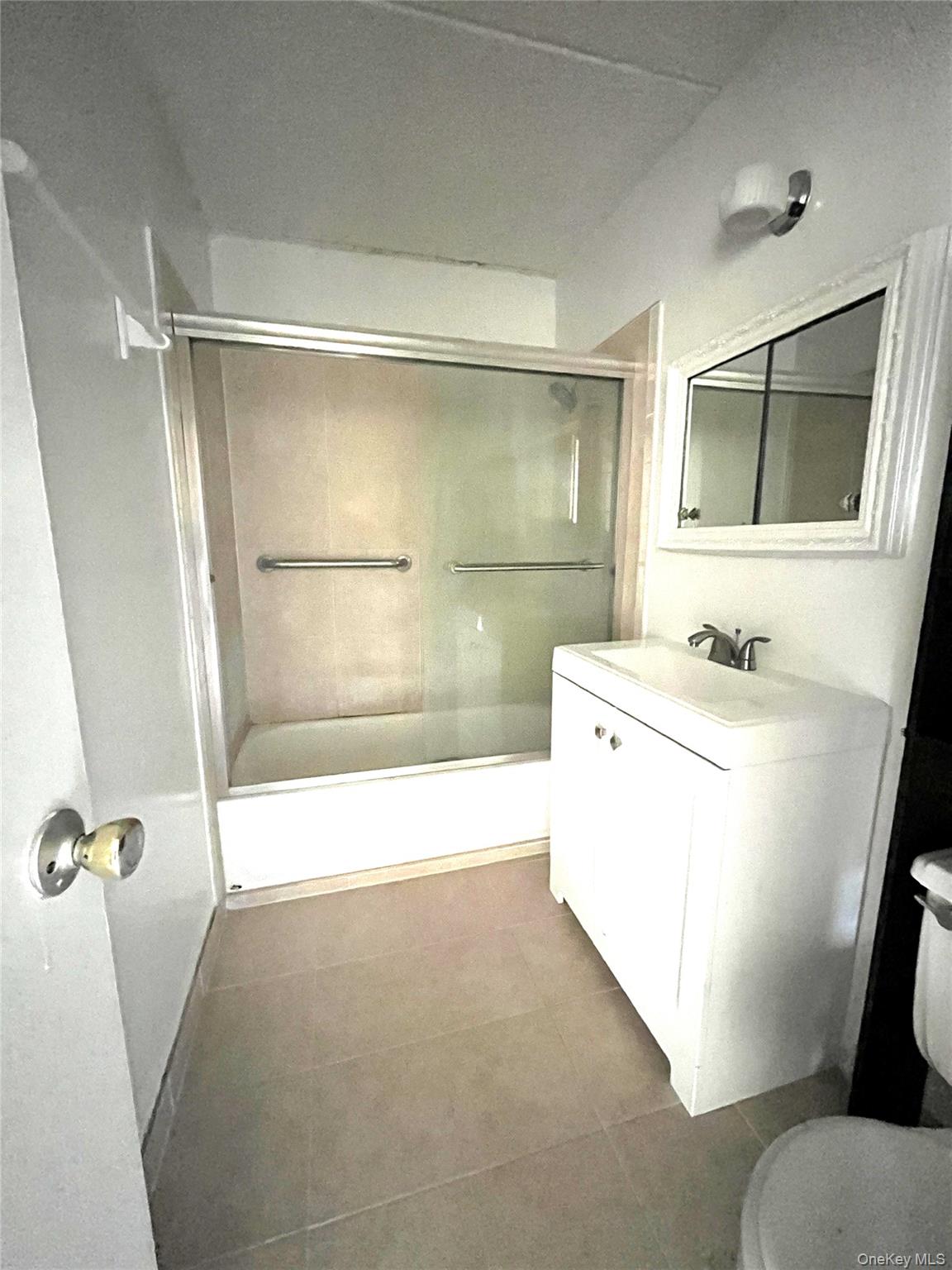 35 Park Avenue 5s Property Photo 12