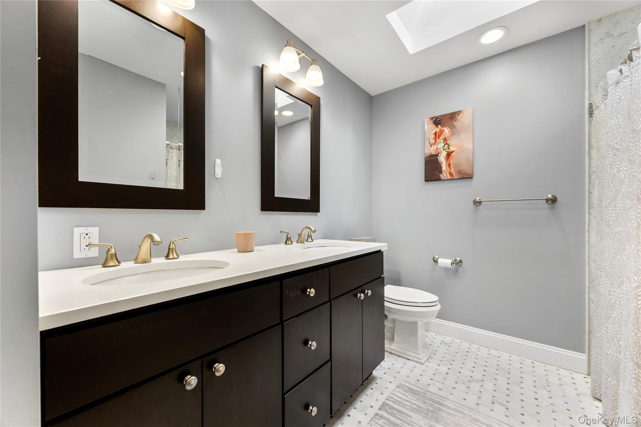 246 Hamlet Drive Property Photo 16