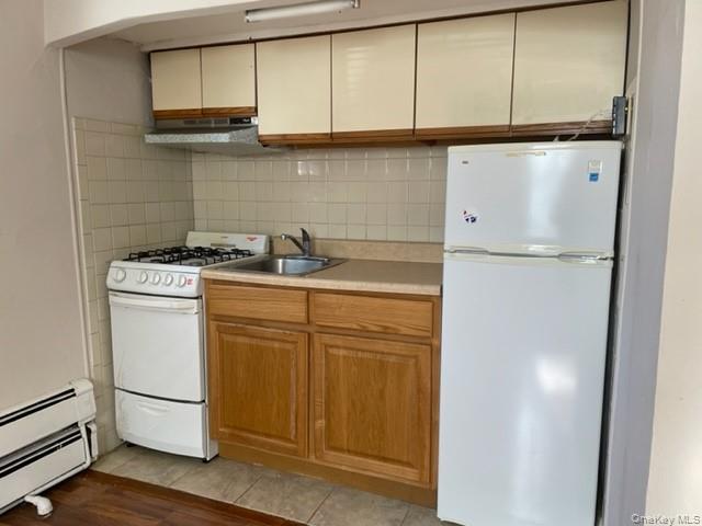 7101 35th Avenue Property Photo 3