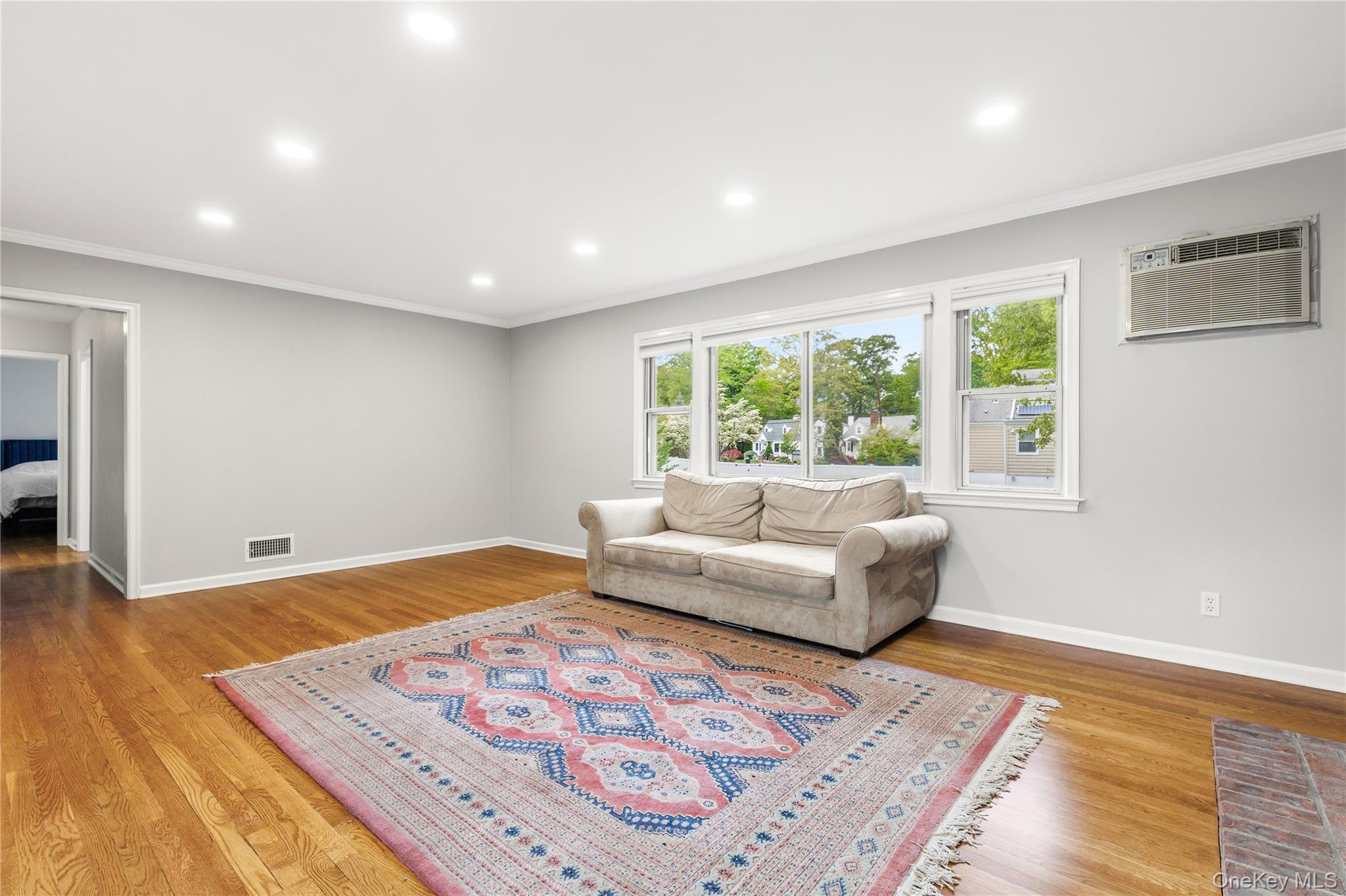 2 Clifford Place Property Photo 6