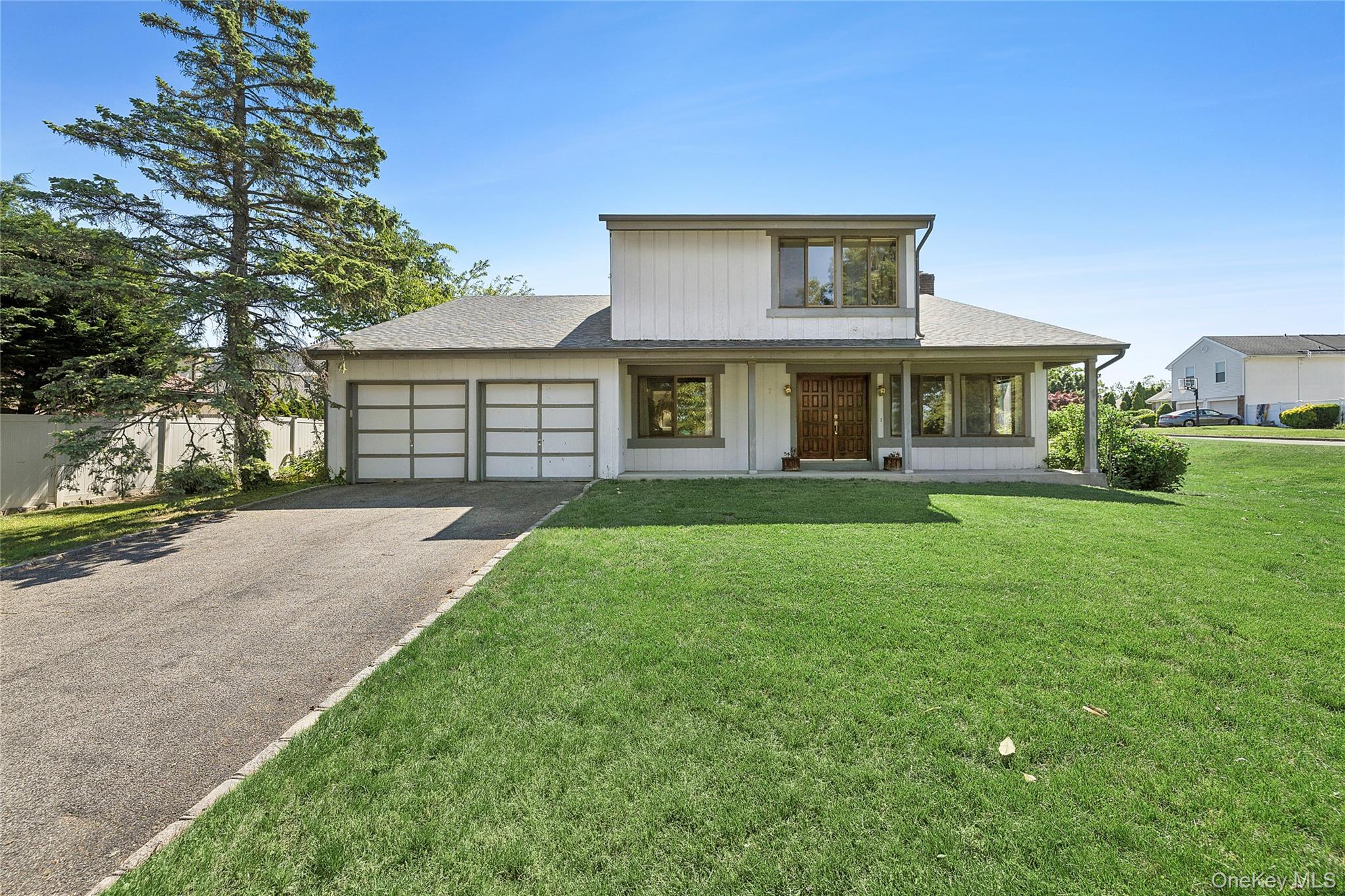 7 Stirrup Lane Property Photo 1