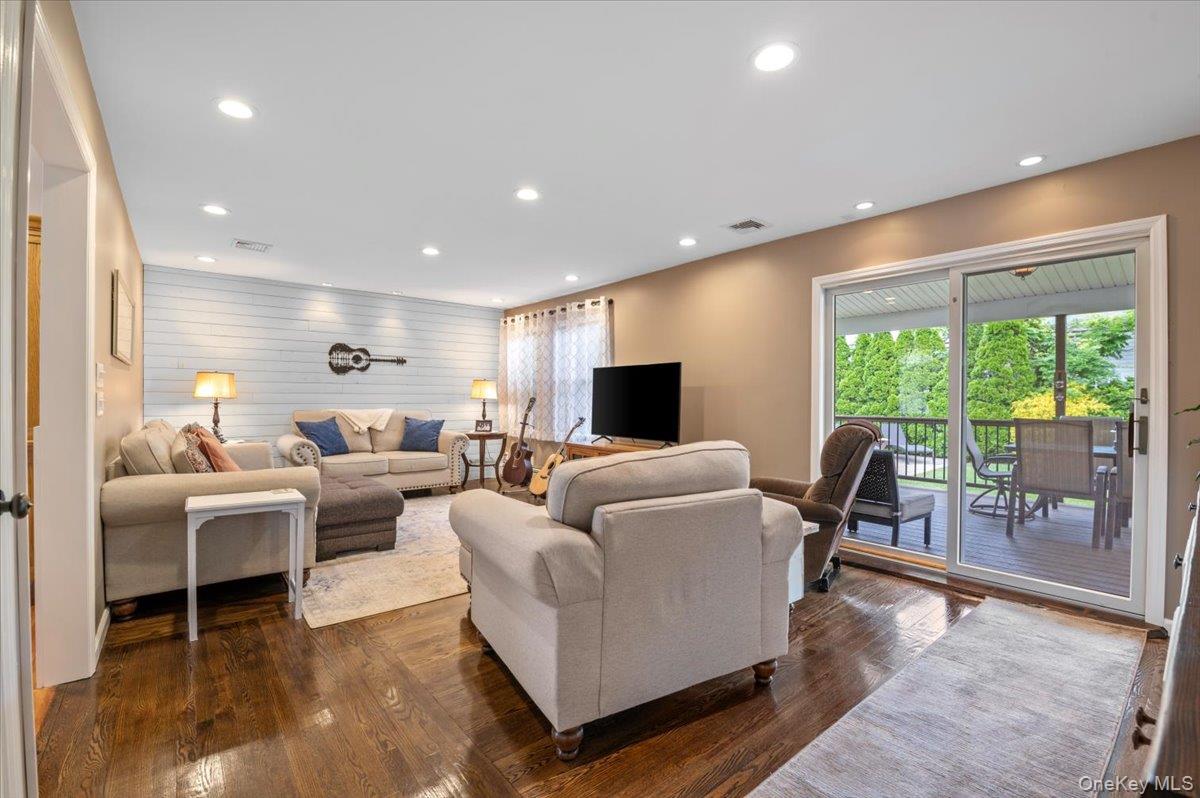 4 Westbury Avenue Property Photo 14