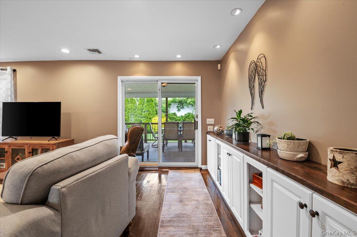 4 Westbury Avenue Property Photo 15