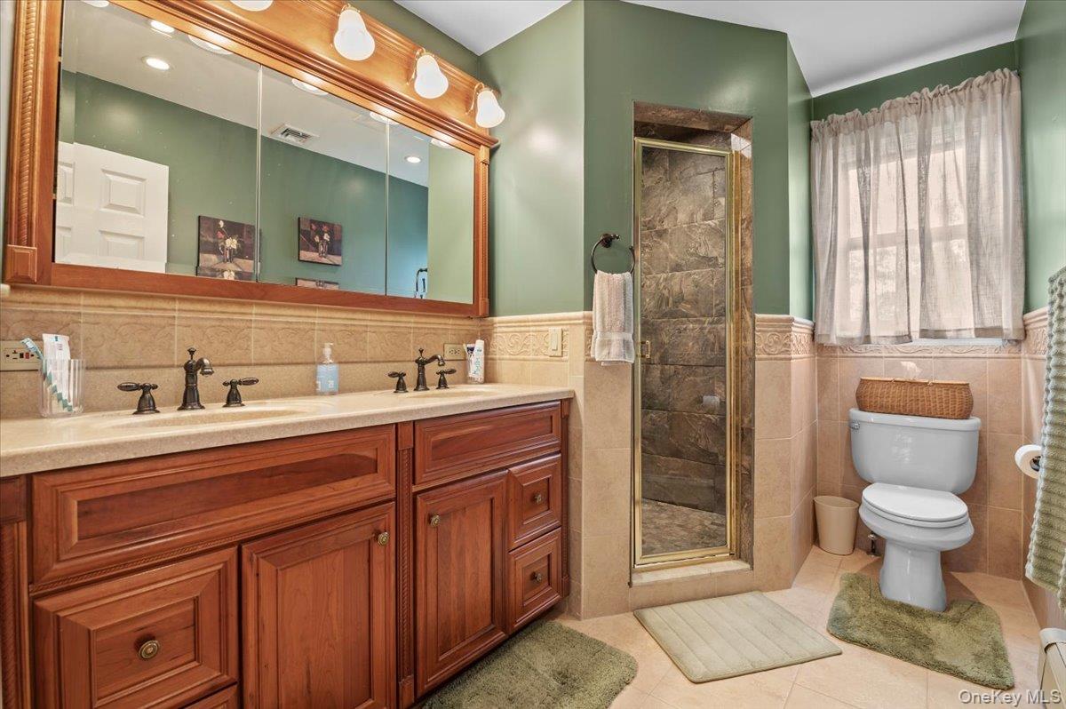 4 Westbury Avenue Property Photo 24