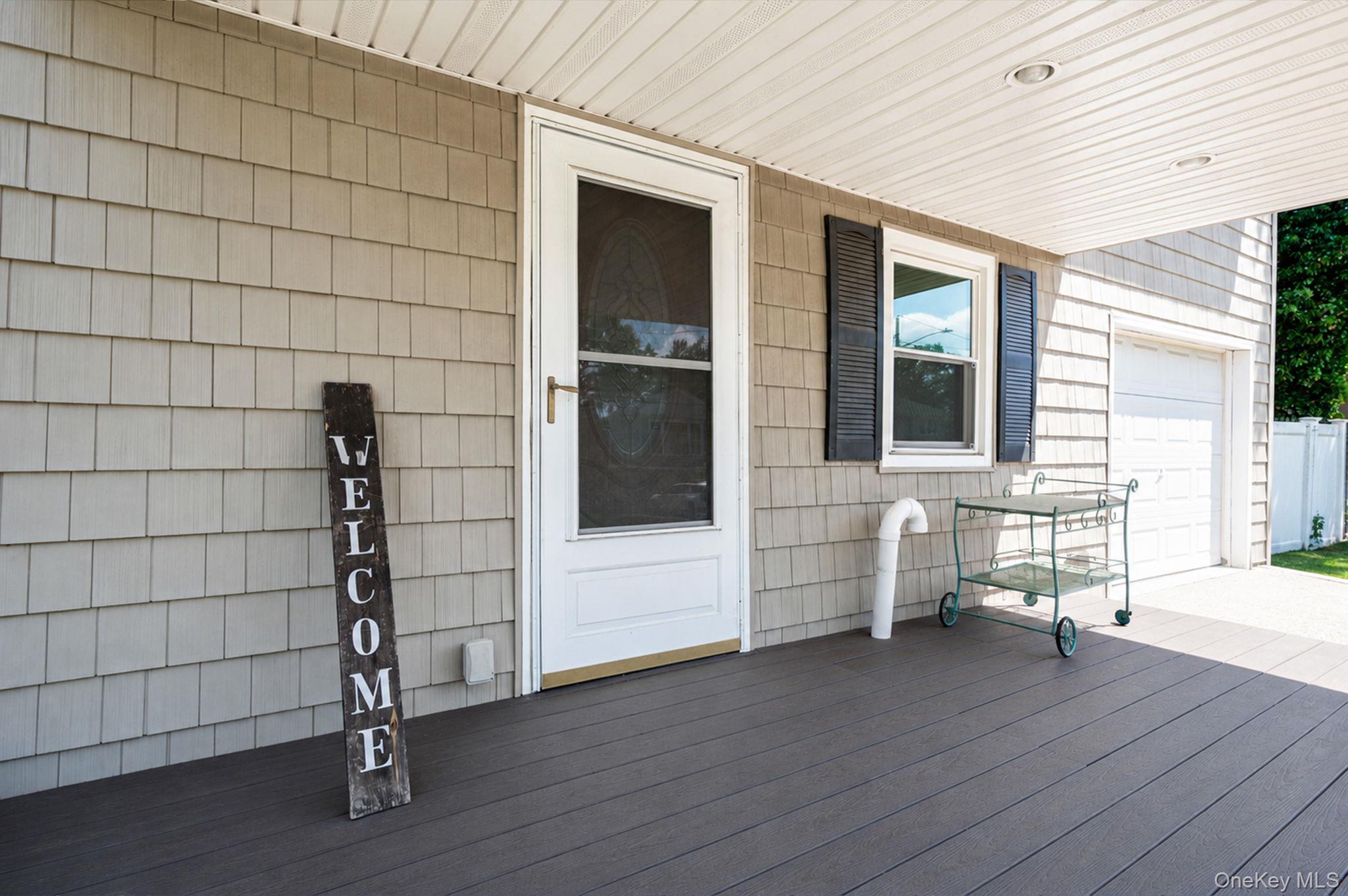 377 Montgomery Avenue Property Photo 3