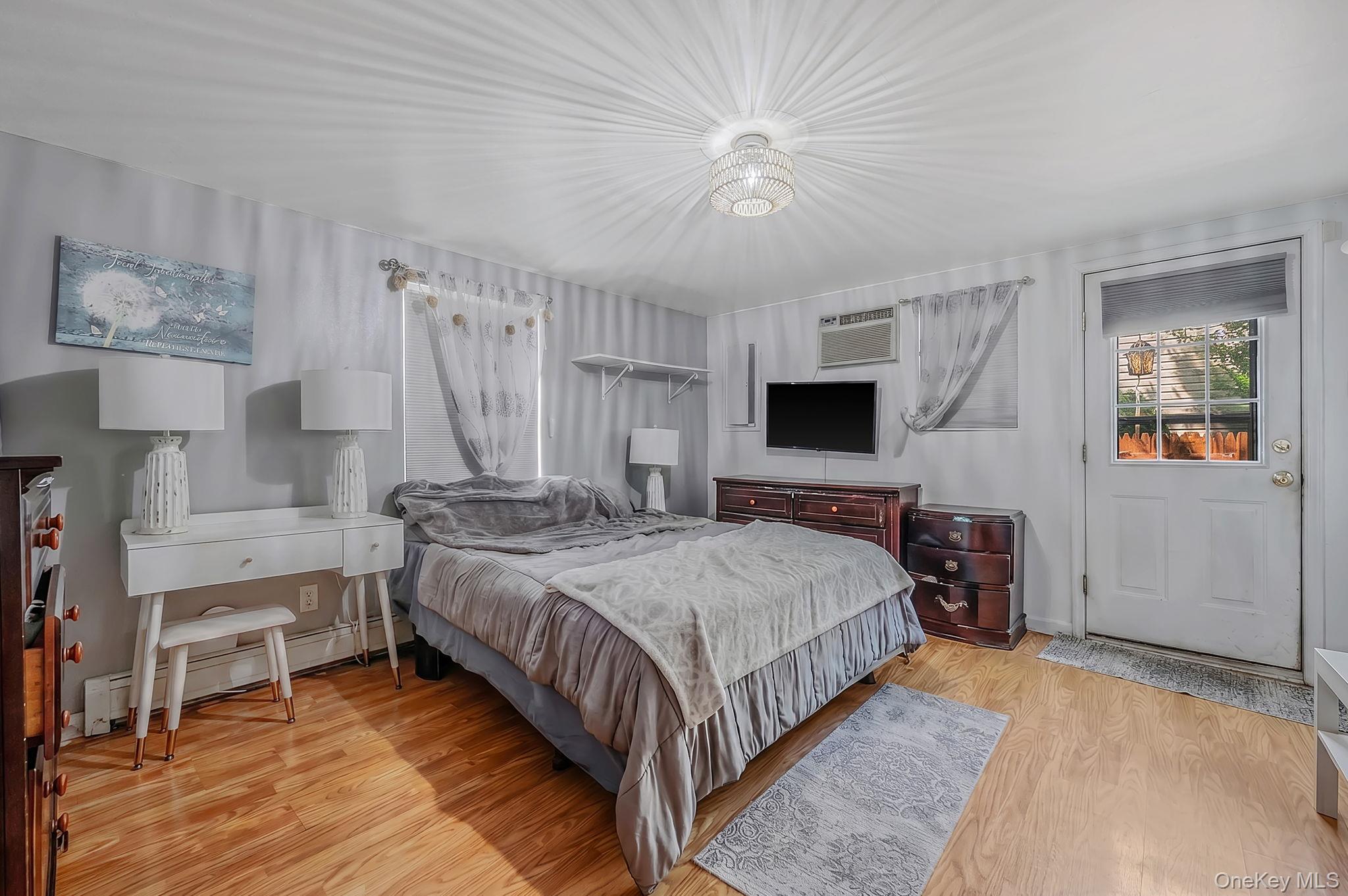 377 Montgomery Avenue Property Photo 18