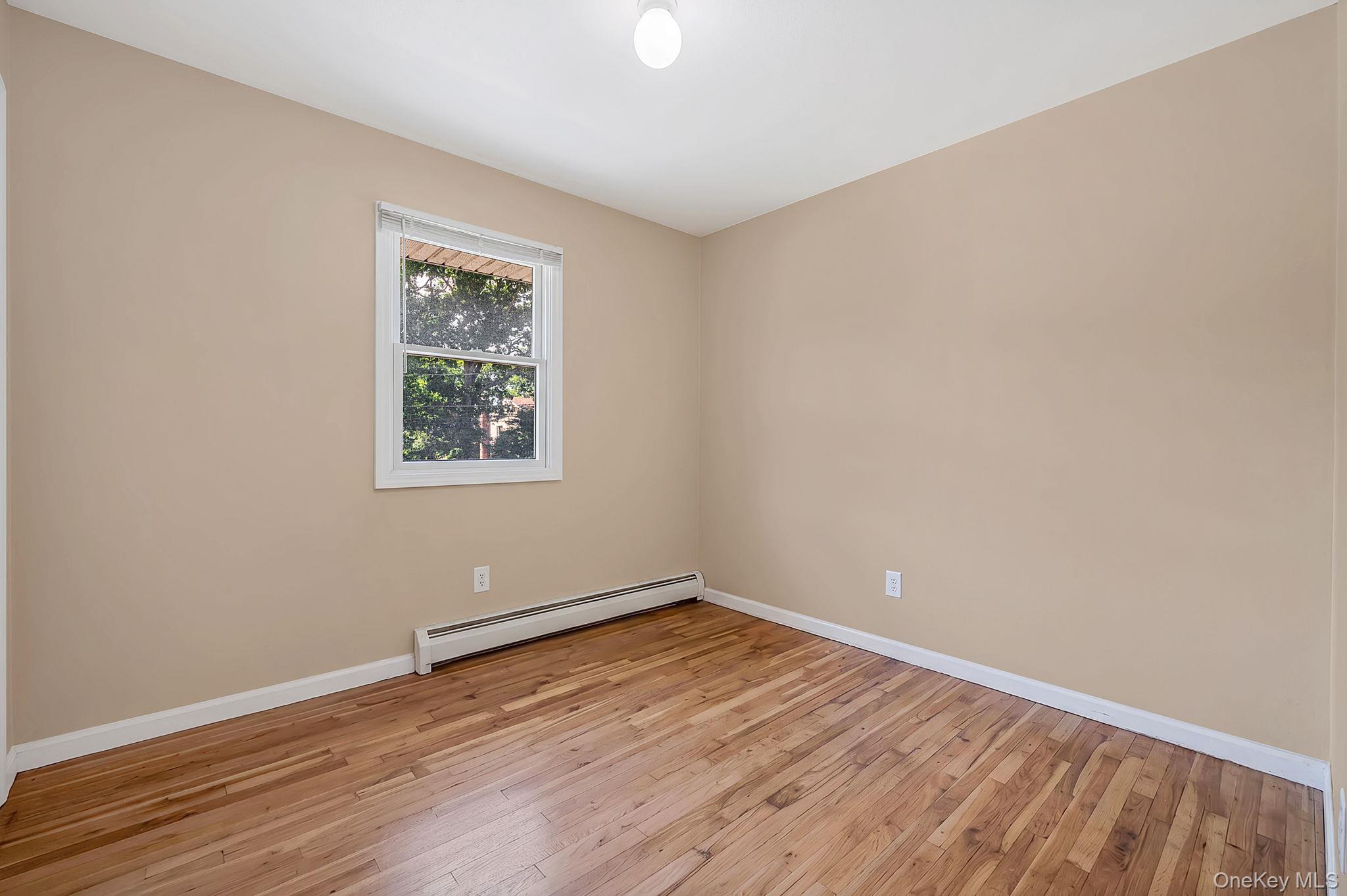 377 Montgomery Avenue Property Photo 21