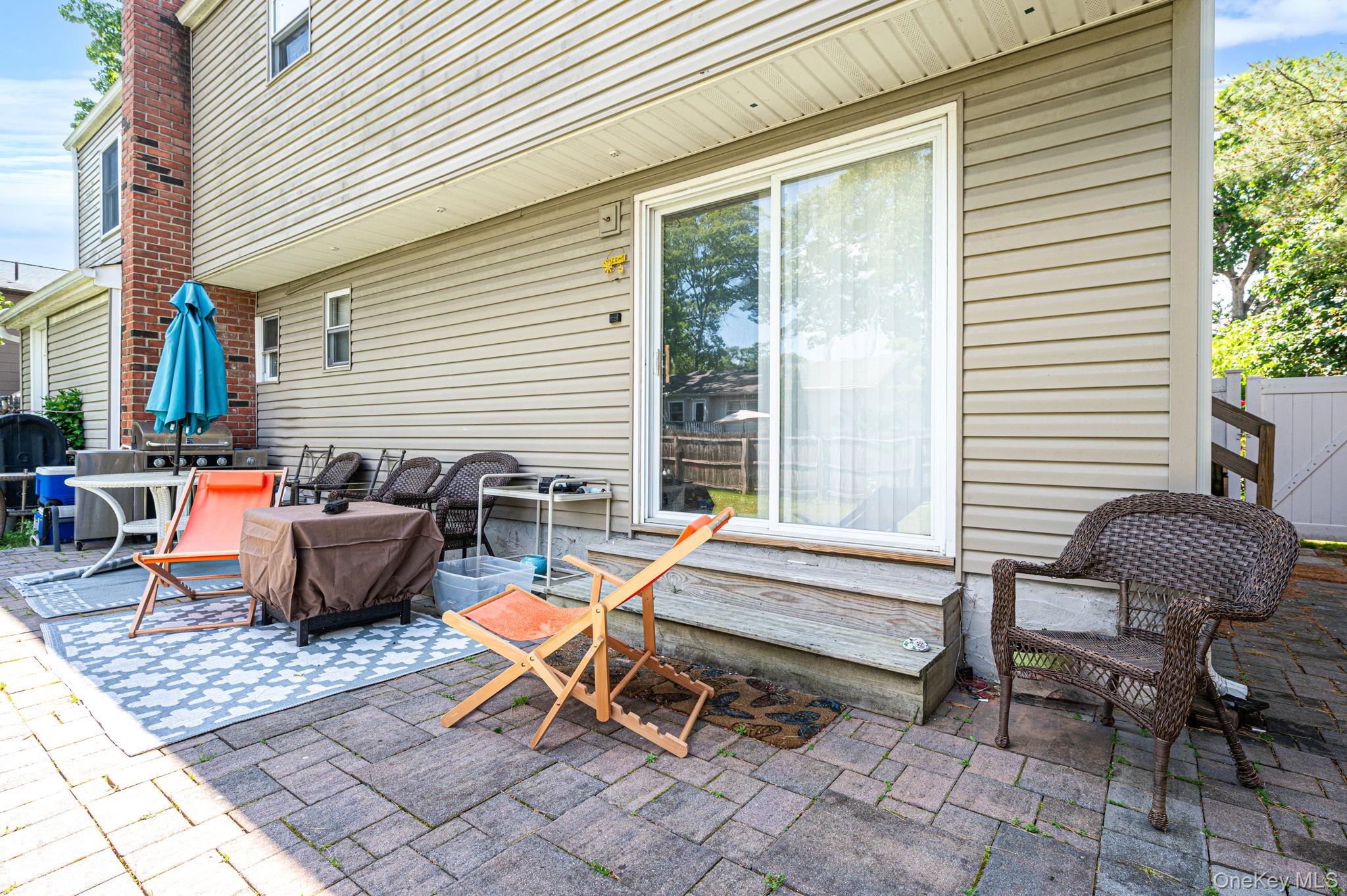 377 Montgomery Avenue Property Photo 32