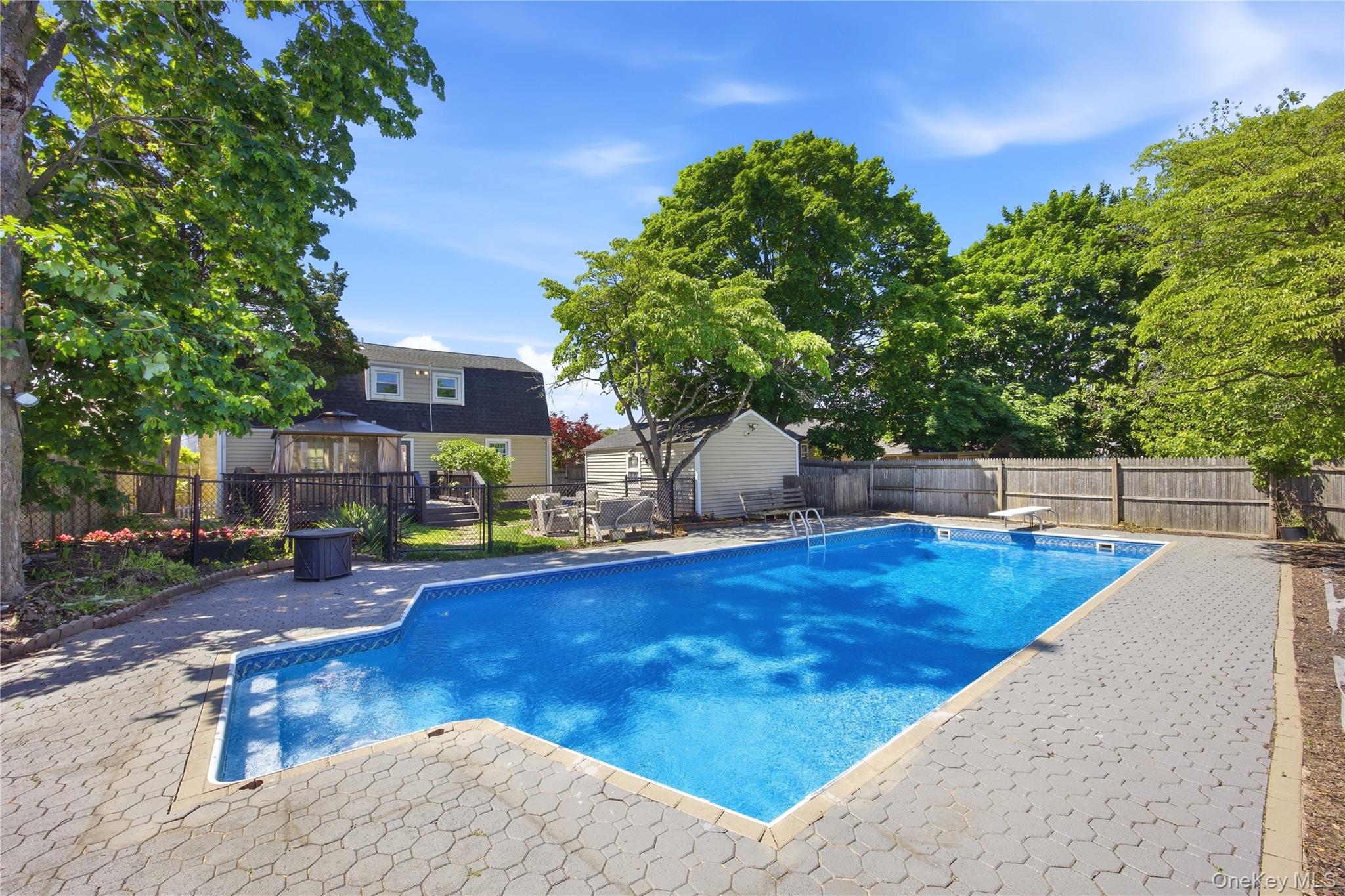 25 Parkdale Drive Property Photo 16