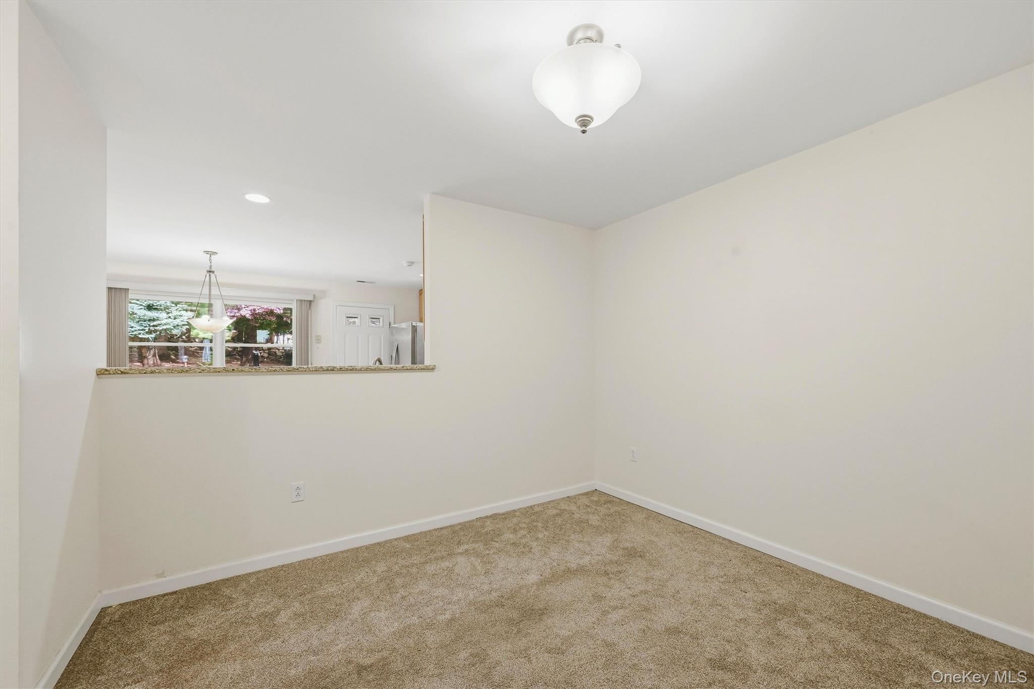 36 Windsor Circle D1 Property Photo 7