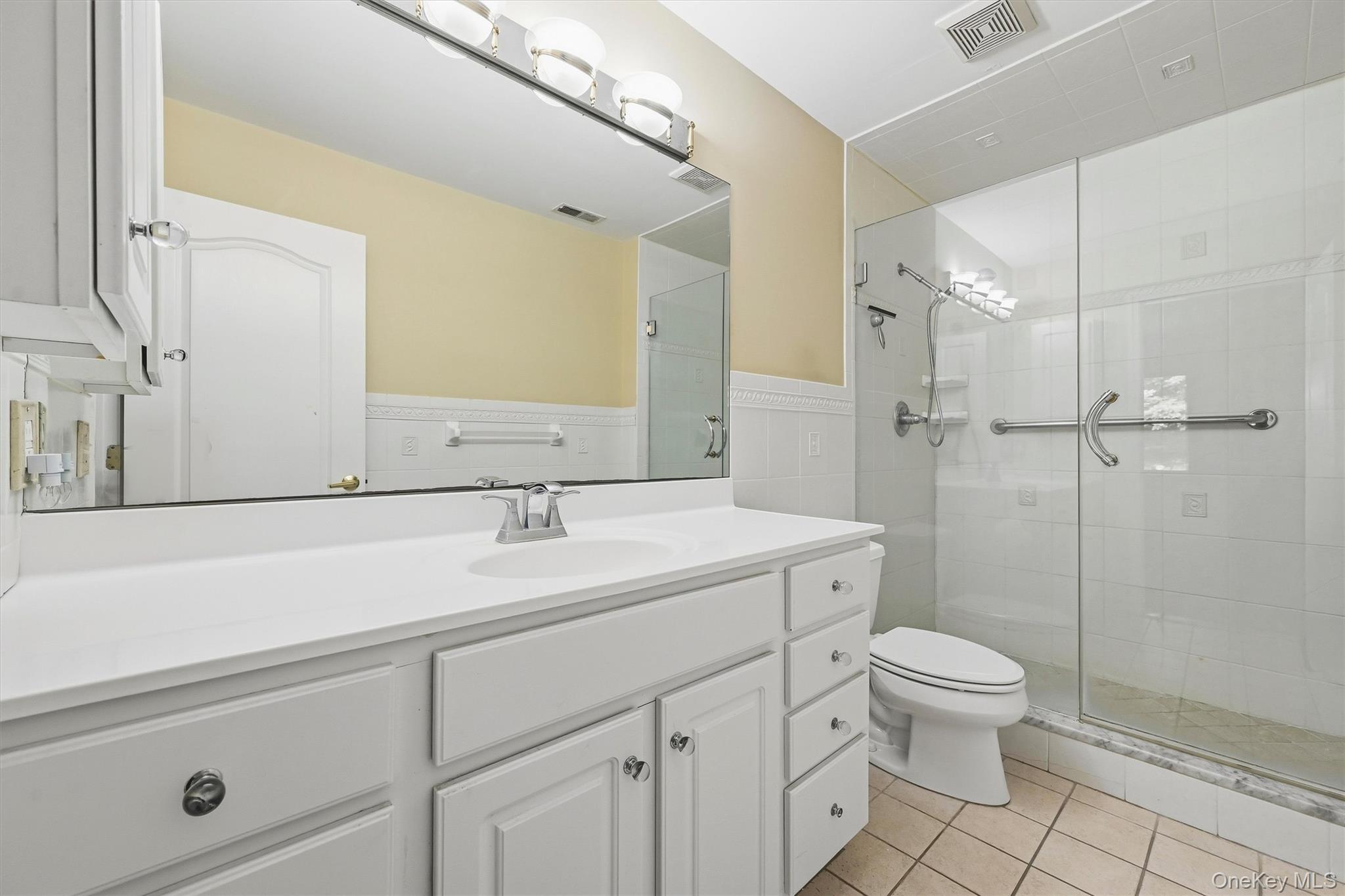 36 Windsor Circle D1 Property Photo 16