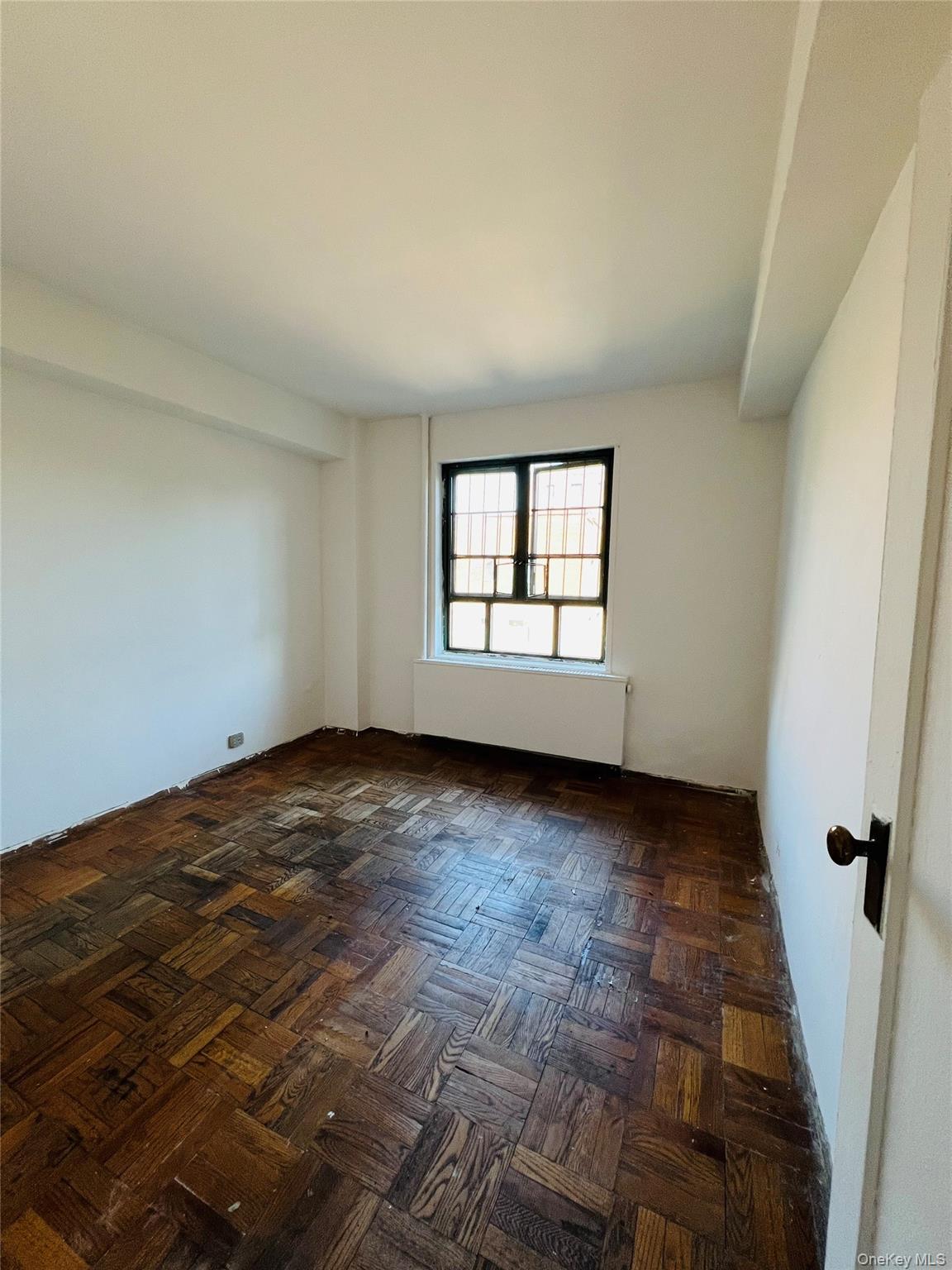 44 Metropolitan Oval 7c Property Photo 4